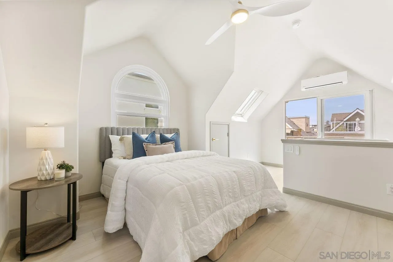 https://cdn.realtyfeed.com/cdn/127/250031340/6cc12837b00c5cc388c7d158b7f1ace6.webp