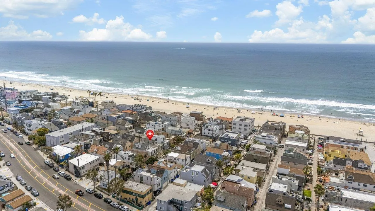 https://cdn.realtyfeed.com/cdn/127/250031340/716678c62ac886cf35ed0576bf0593fb.webp