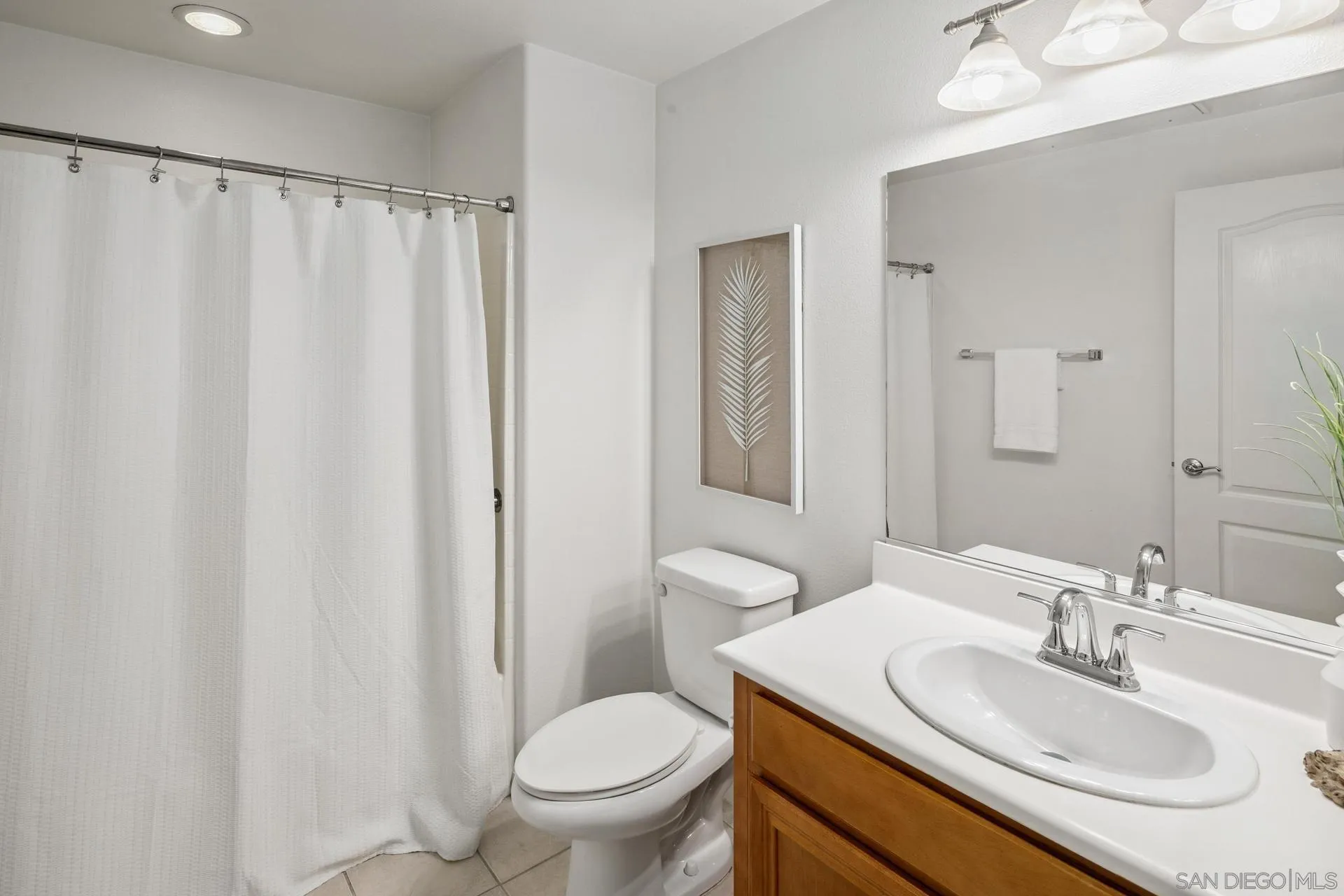 https://cdn.realtyfeed.com/cdn/127/250031349/669d691ed621059d933c2d44cd28d52f.webp