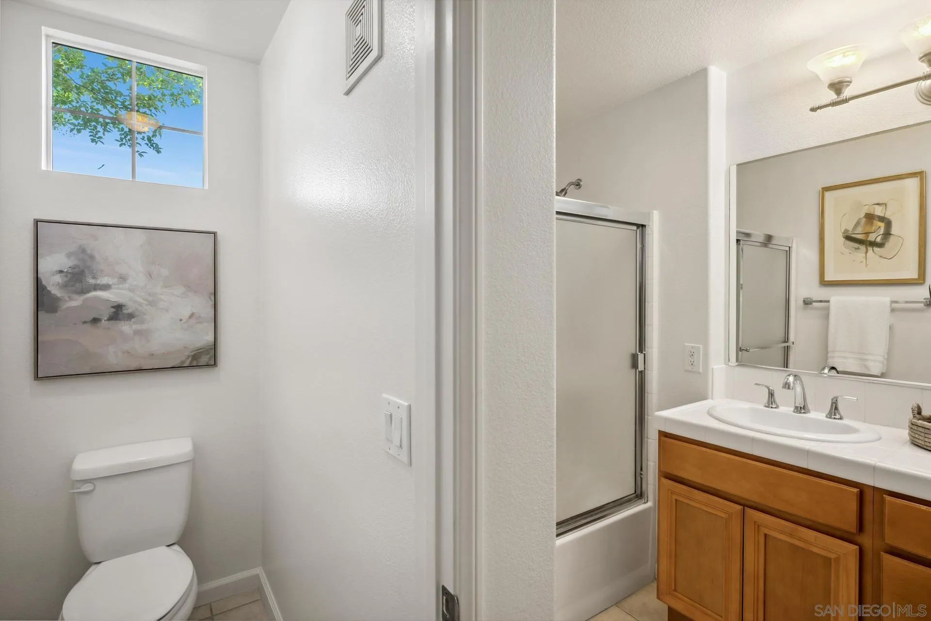 https://cdn.realtyfeed.com/cdn/127/250031349/a37e8eea4e1dcadeff6efc876e16800a.webp