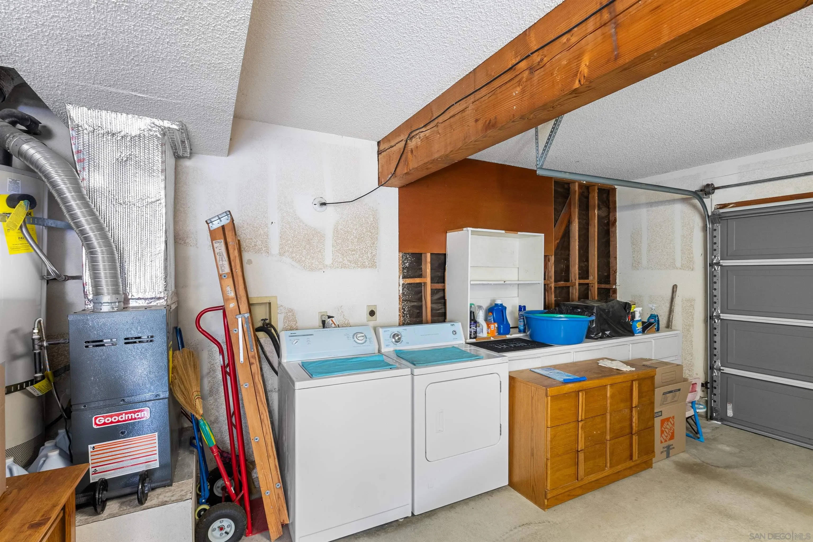 https://cdn.realtyfeed.com/cdn/127/250031359/066bb8953782e45bd045e7c3ff175fb1.webp