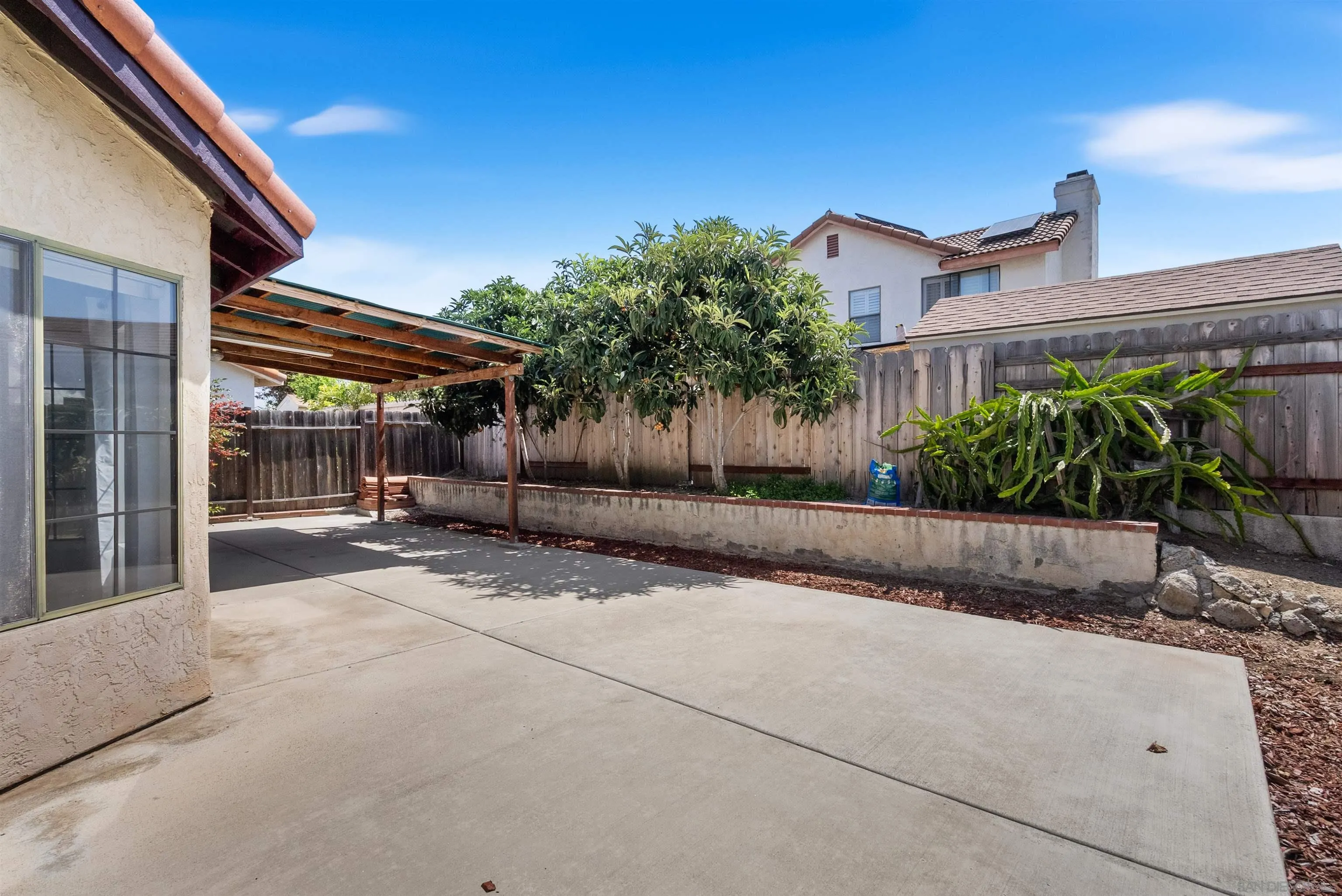 https://cdn.realtyfeed.com/cdn/127/250031359/d2c8d8f663c5ac79f98959fc858556f4.webp