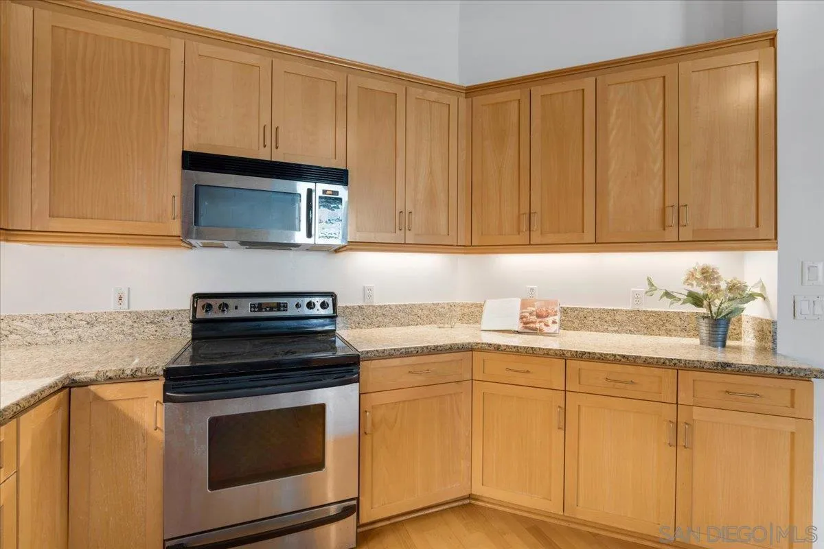 Photo #13: 250031362 Listing: Photo #13
