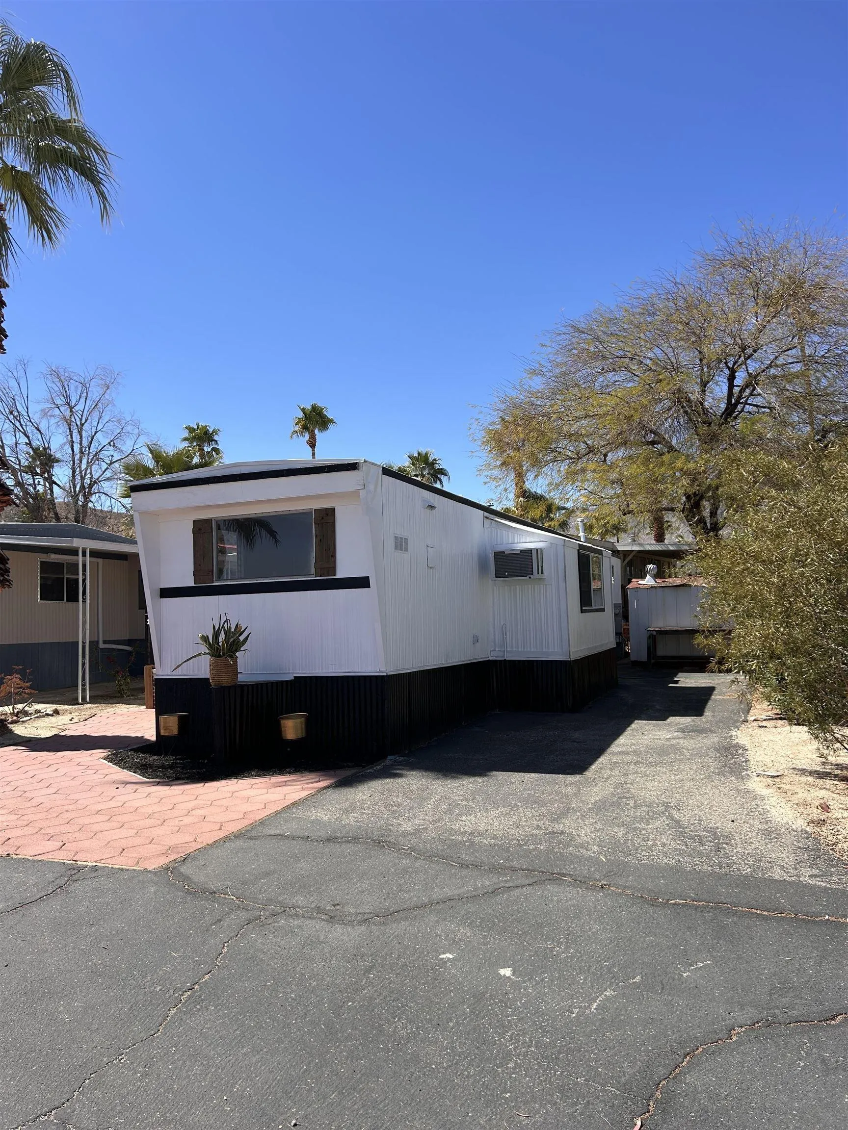 https://cdn.realtyfeed.com/cdn/127/250031391/7ba8a1a49b282e7c4baf8a0b7ea13df1.webp