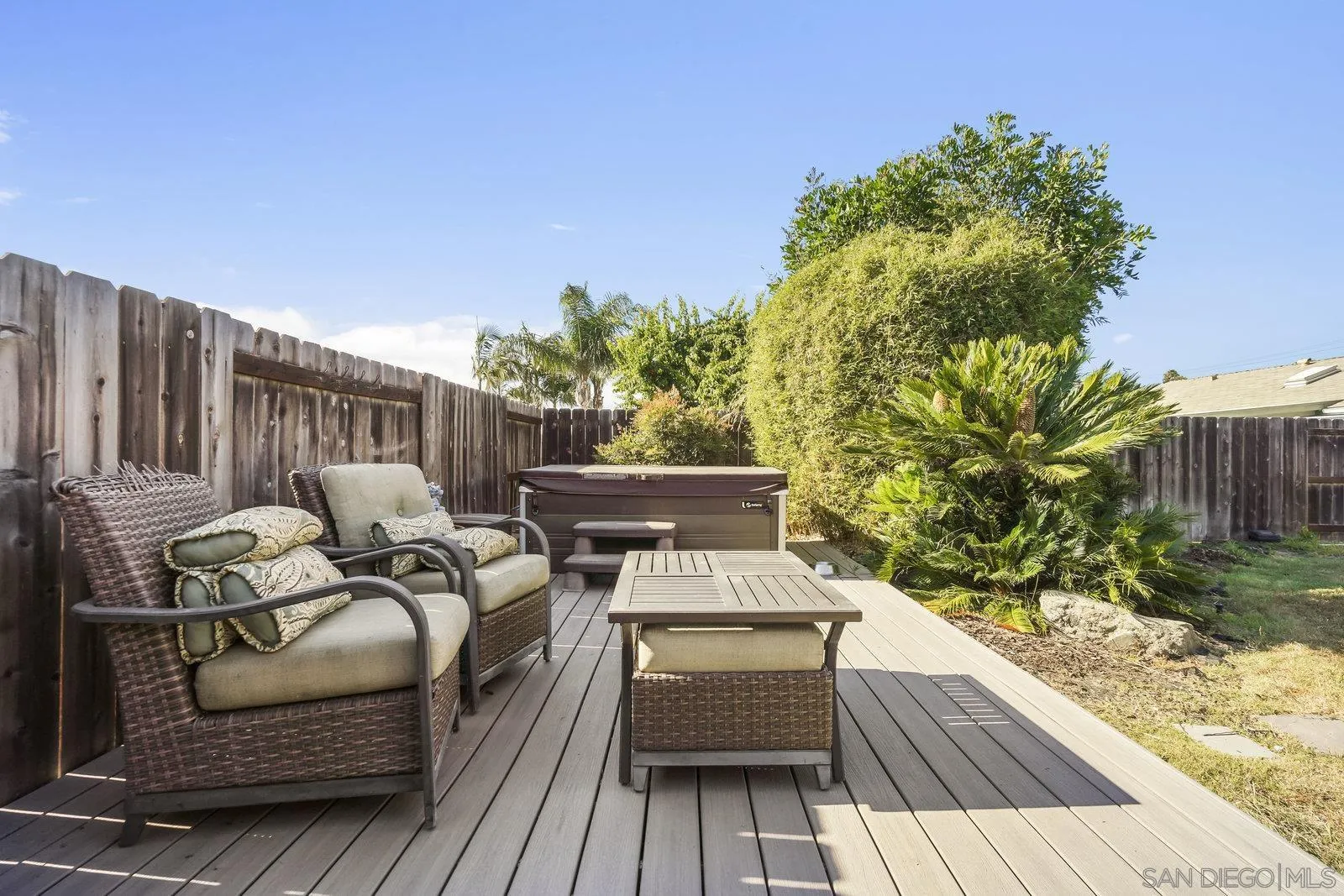 https://cdn.realtyfeed.com/cdn/127/250031405/a23879d7d724b1207fe0f791778e0c72.webp