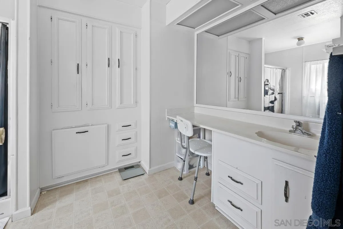https://cdn.realtyfeed.com/cdn/127/250031434/b25668d682dd399ec2c4408cbae58084.webp
