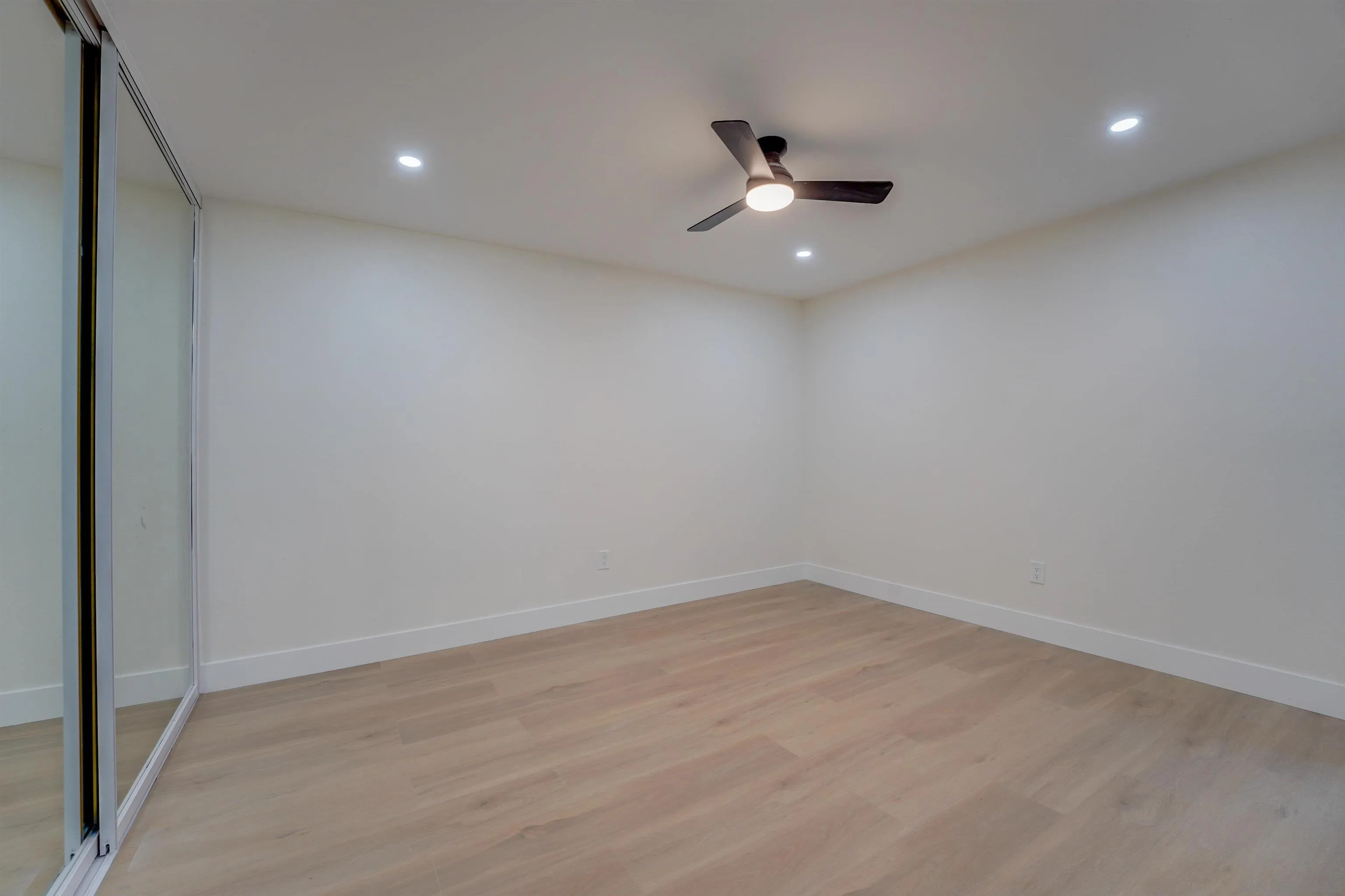 Photo #9: 250031446 Listing: Photo #9