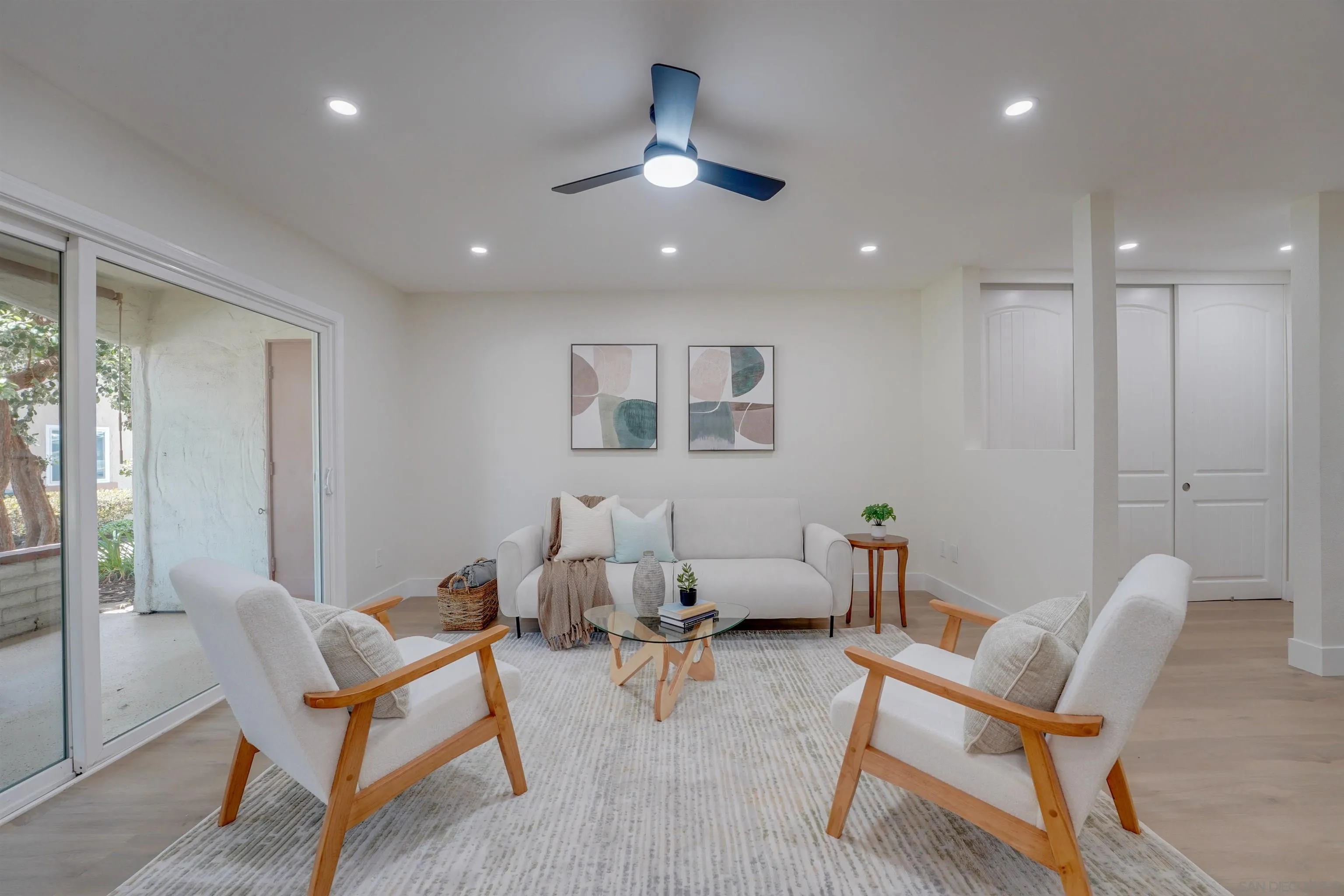 Photo #3: 250031446 Listing 