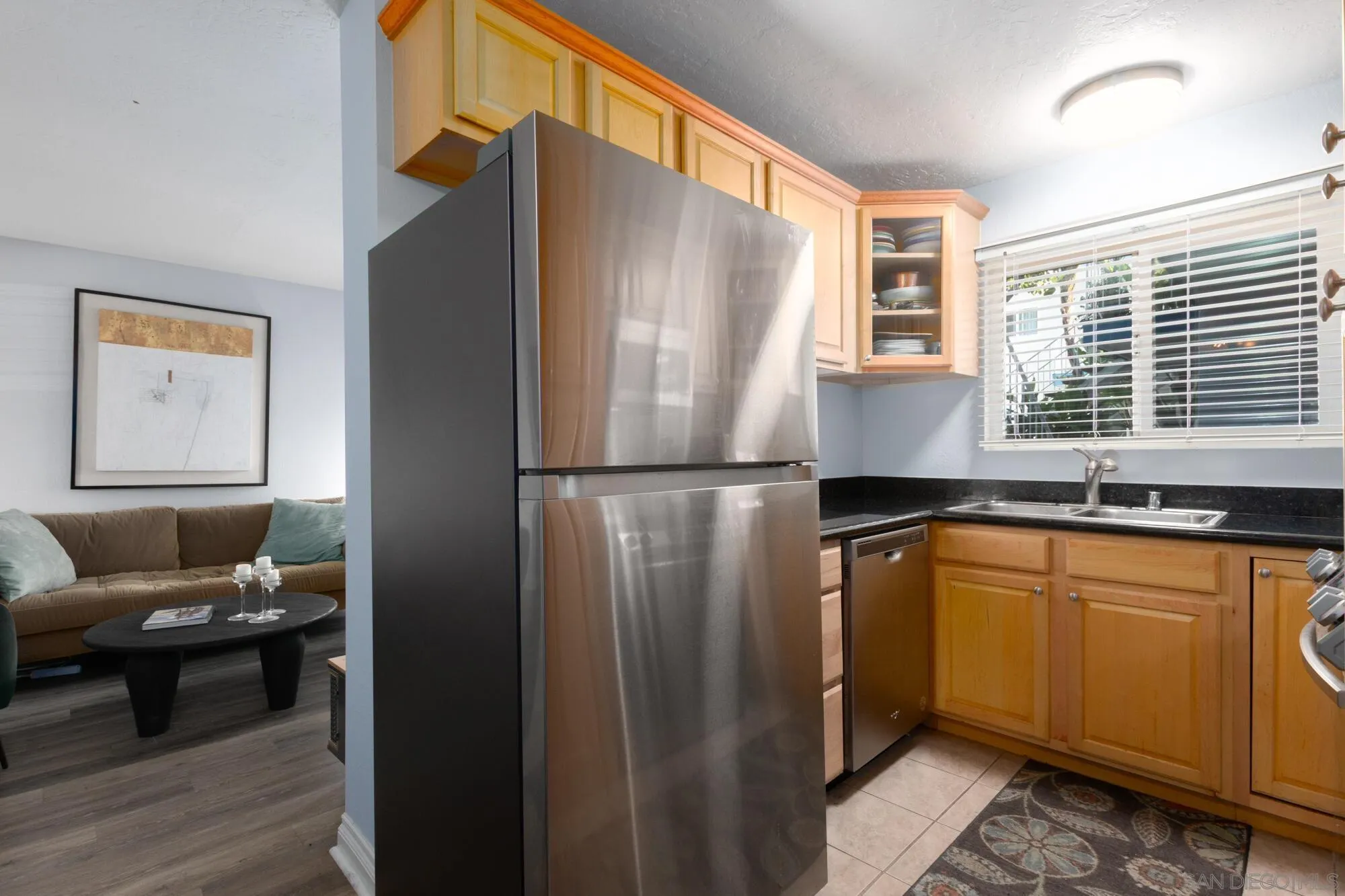https://cdn.realtyfeed.com/cdn/127/250031463/0bf4dc0e24fc6593731b07e6a540dd6a.webp