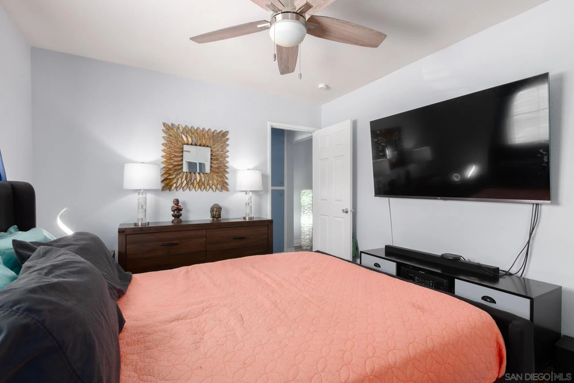 https://cdn.realtyfeed.com/cdn/127/250031463/27be45075fb769fb74aa5d6cdde9127f.webp