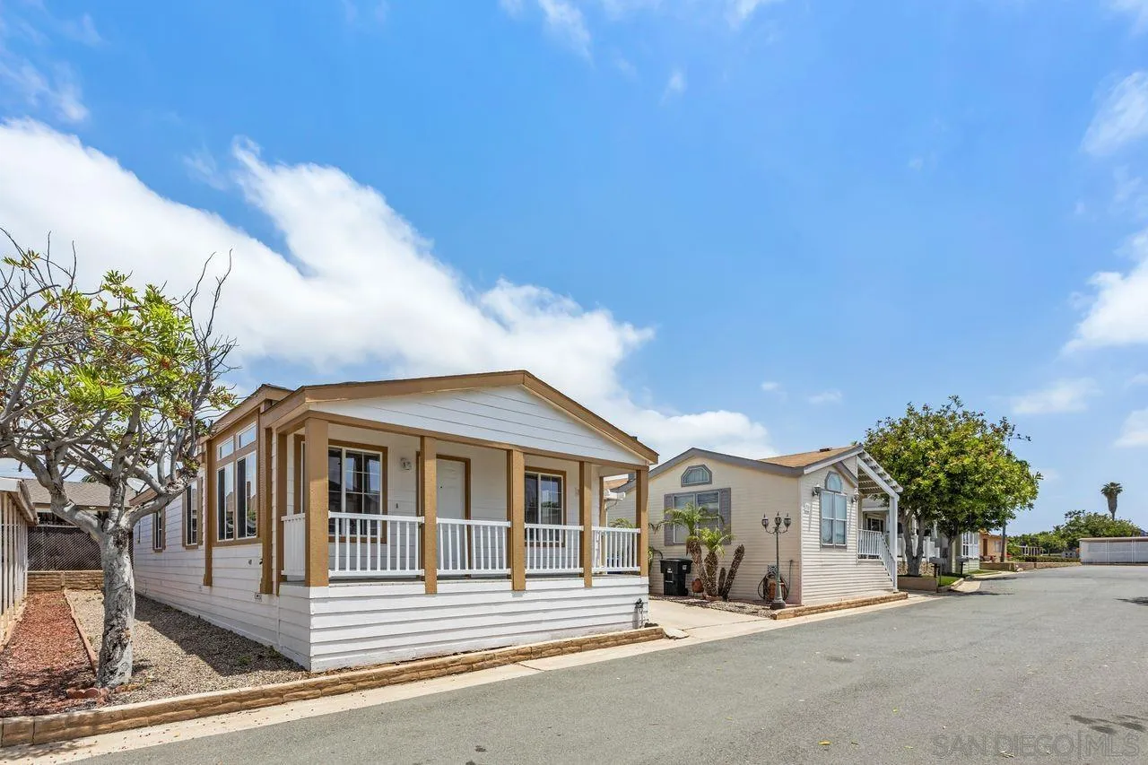 https://cdn.realtyfeed.com/cdn/127/250031473/725d83bdfd639968010ccf7c682f54af.webp