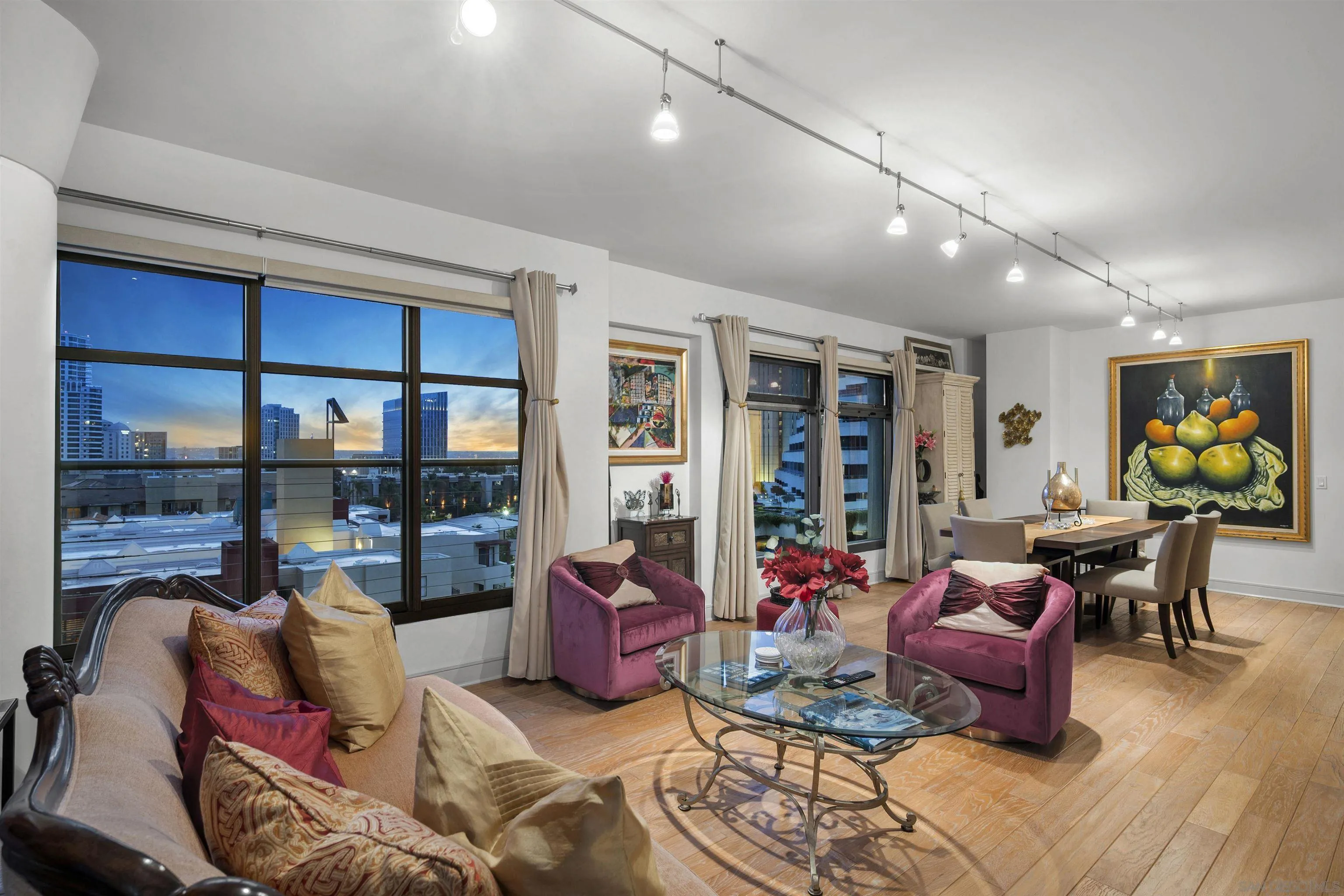 Photo #3: 250031477 Listing 