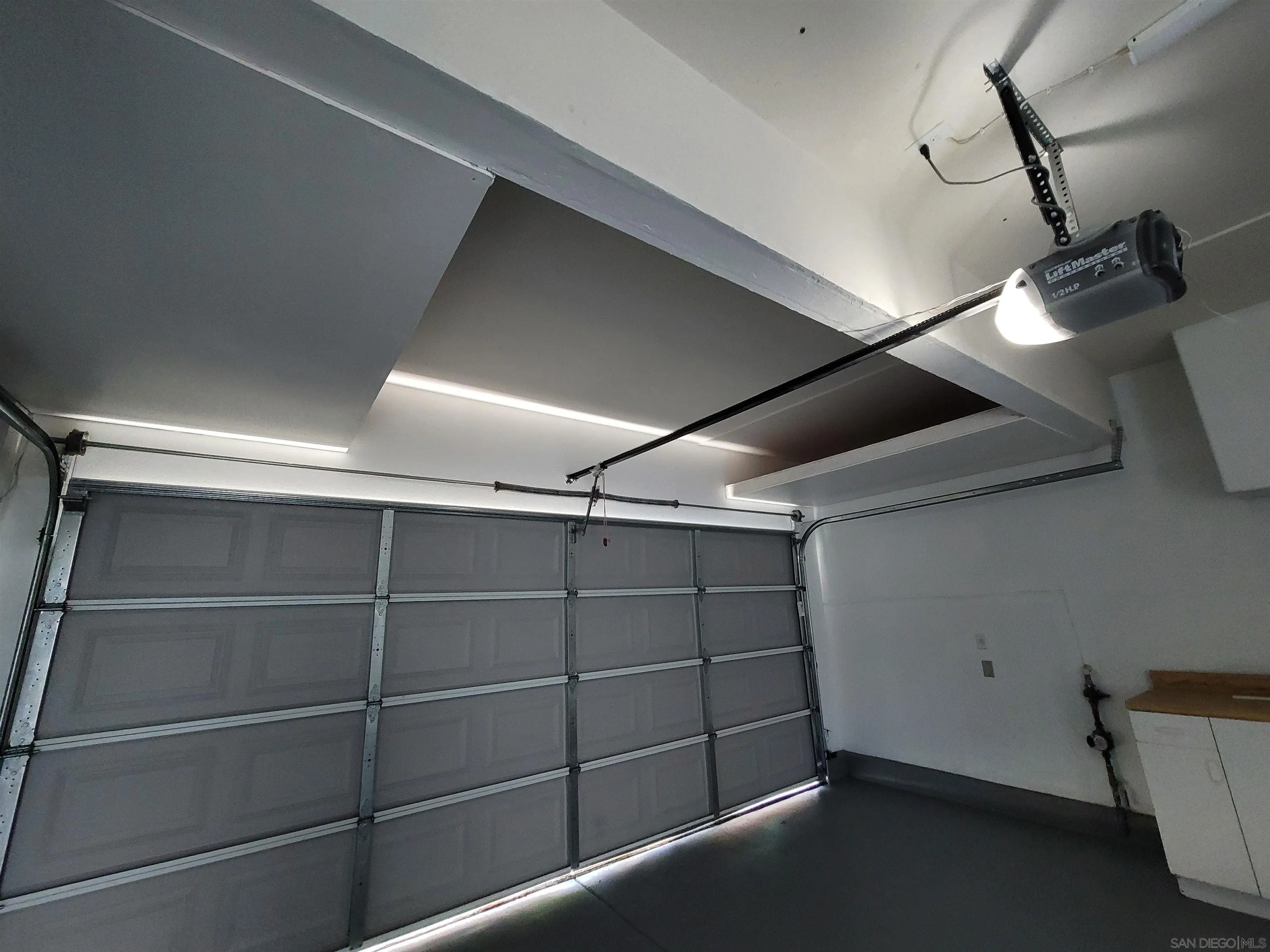 https://cdn.realtyfeed.com/cdn/127/250031478/0f9751e80f648486da4a8d6f22649207.webp