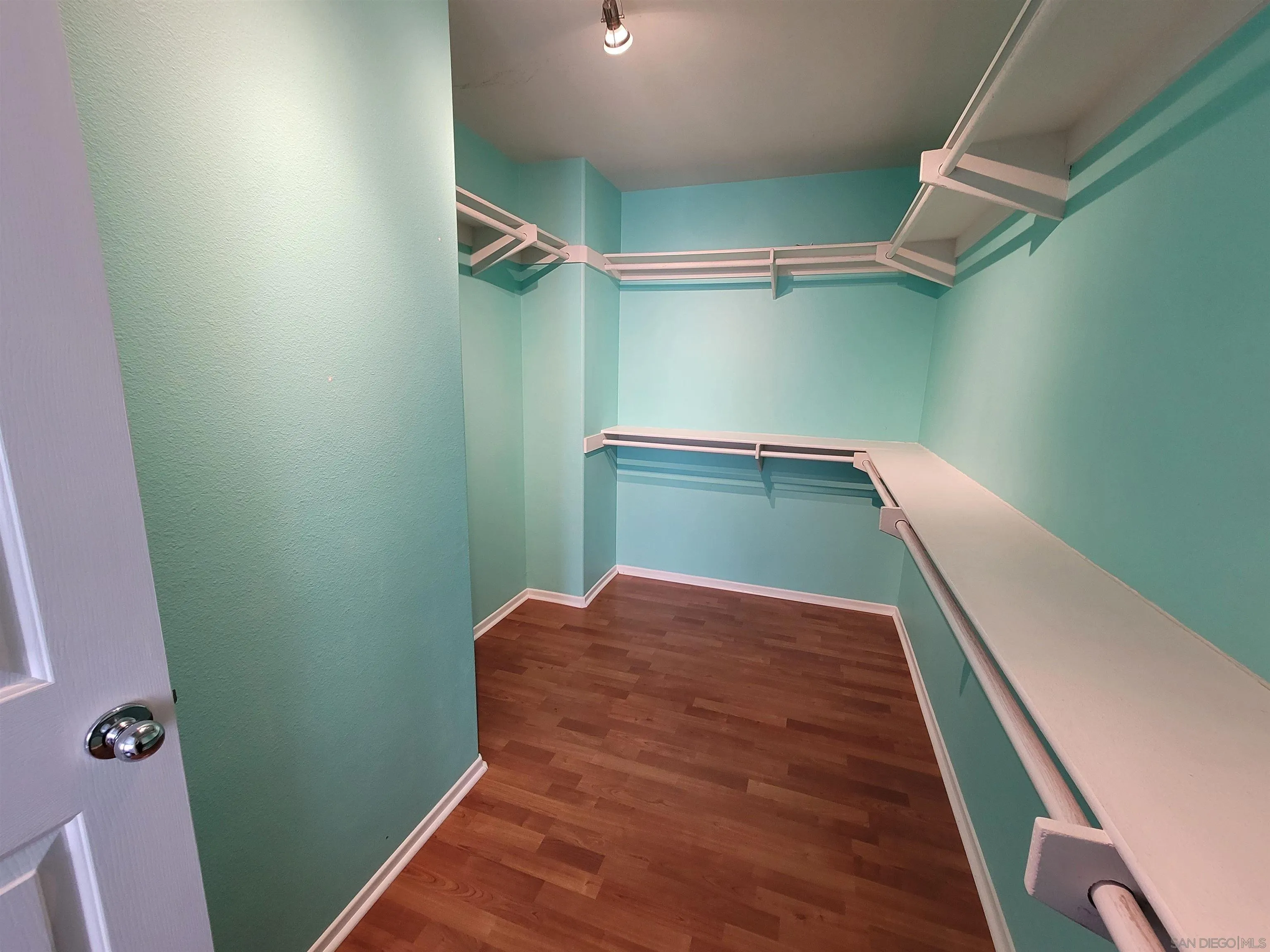 https://cdn.realtyfeed.com/cdn/127/250031478/4ffea908ac4f6fec4ebc0941a4de180c.webp