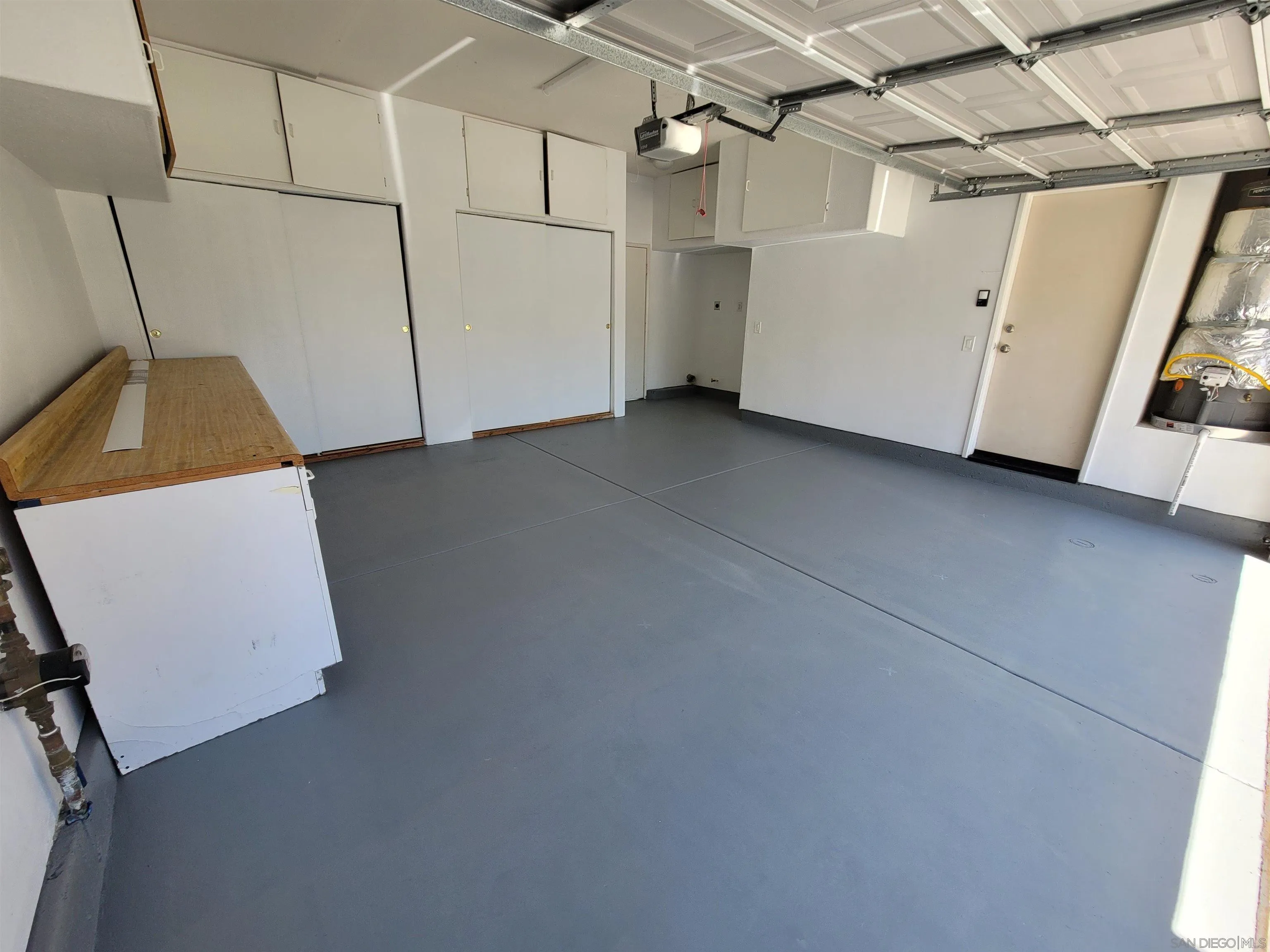 https://cdn.realtyfeed.com/cdn/127/250031478/79bbdabebabc89450d0ff6e3b6826127.webp