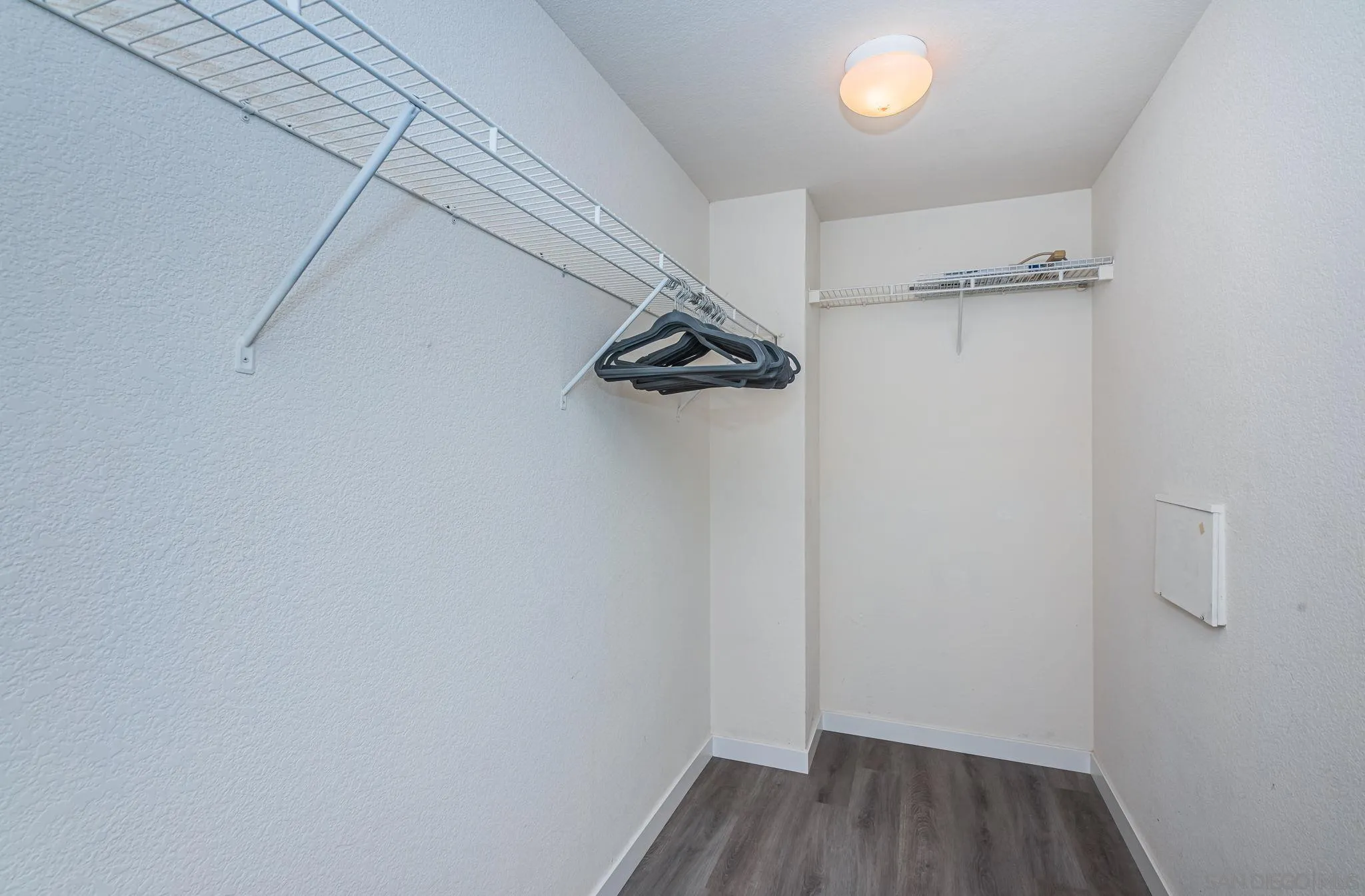 https://cdn.realtyfeed.com/cdn/127/250031487/17e1cc545611ea8970cbaf54c8c7b3e2.webp