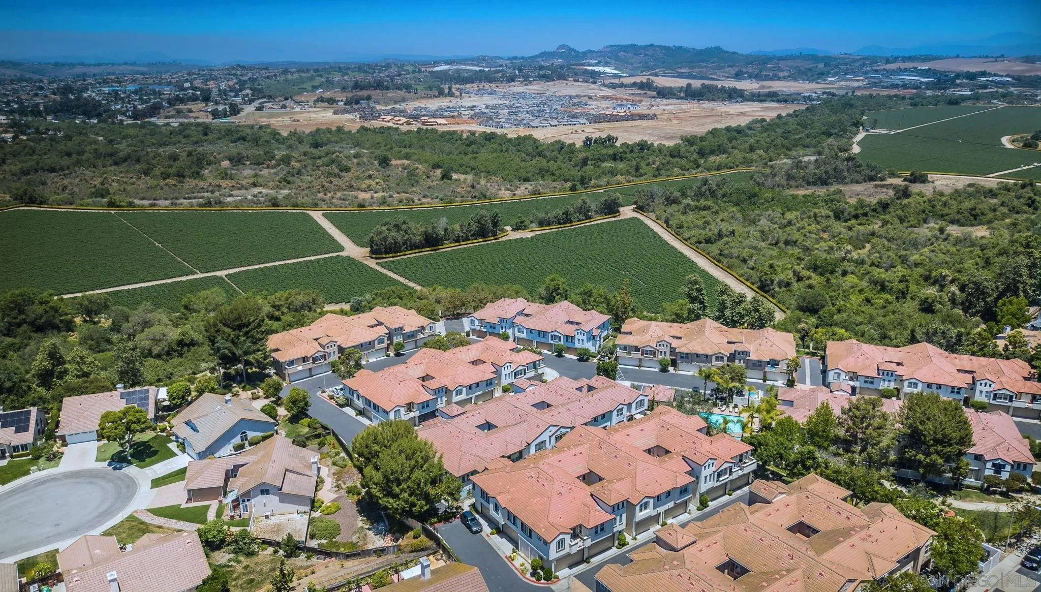 https://cdn.realtyfeed.com/cdn/127/250031487/19041204f61067acc6a5478a86cc7cec.webp
