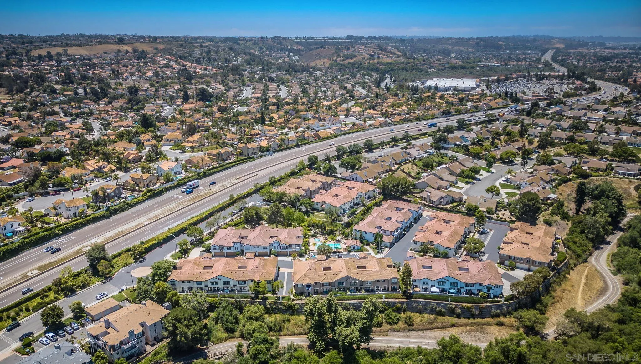 https://cdn.realtyfeed.com/cdn/127/250031487/eff68f1fc45a01a63ee561c07eb8e21a.webp