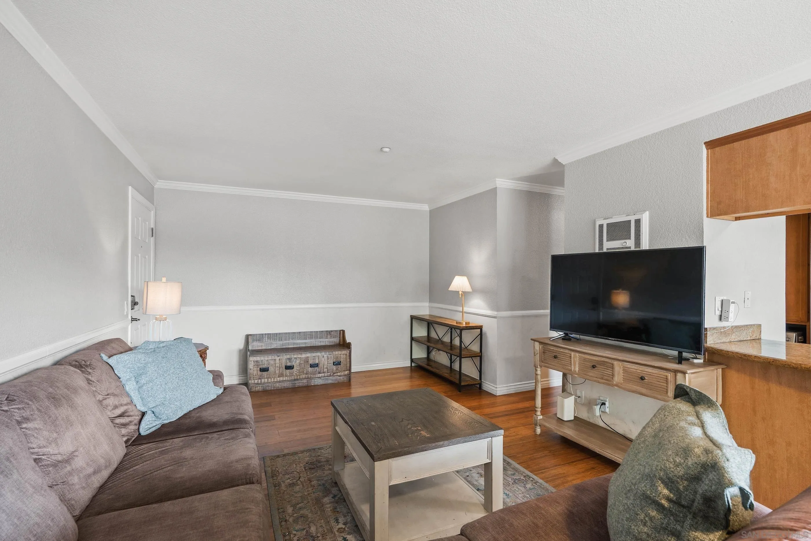 Photo #4: 250031490 Listing 