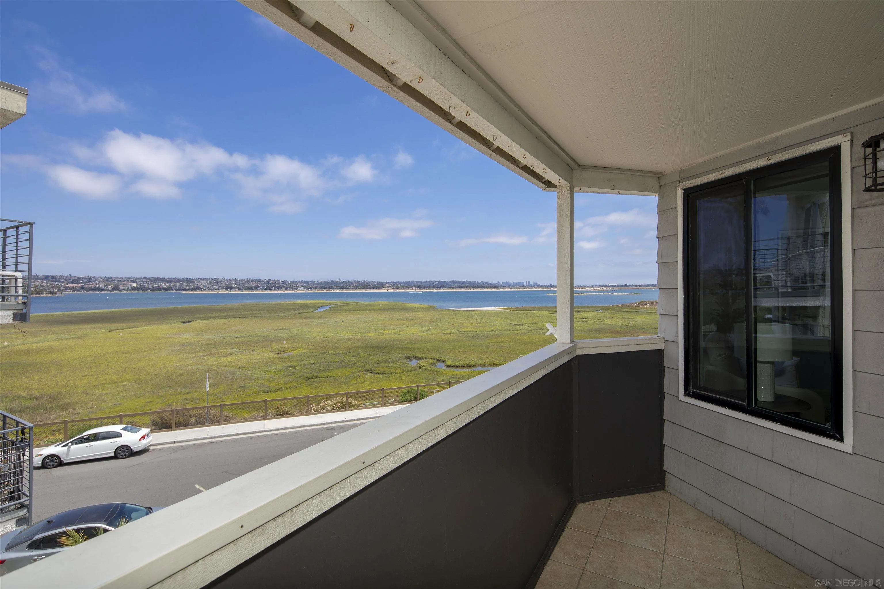 https://cdn.realtyfeed.com/cdn/127/250031507/2e633e4a5a90fd568f2524929c6368a2.webp