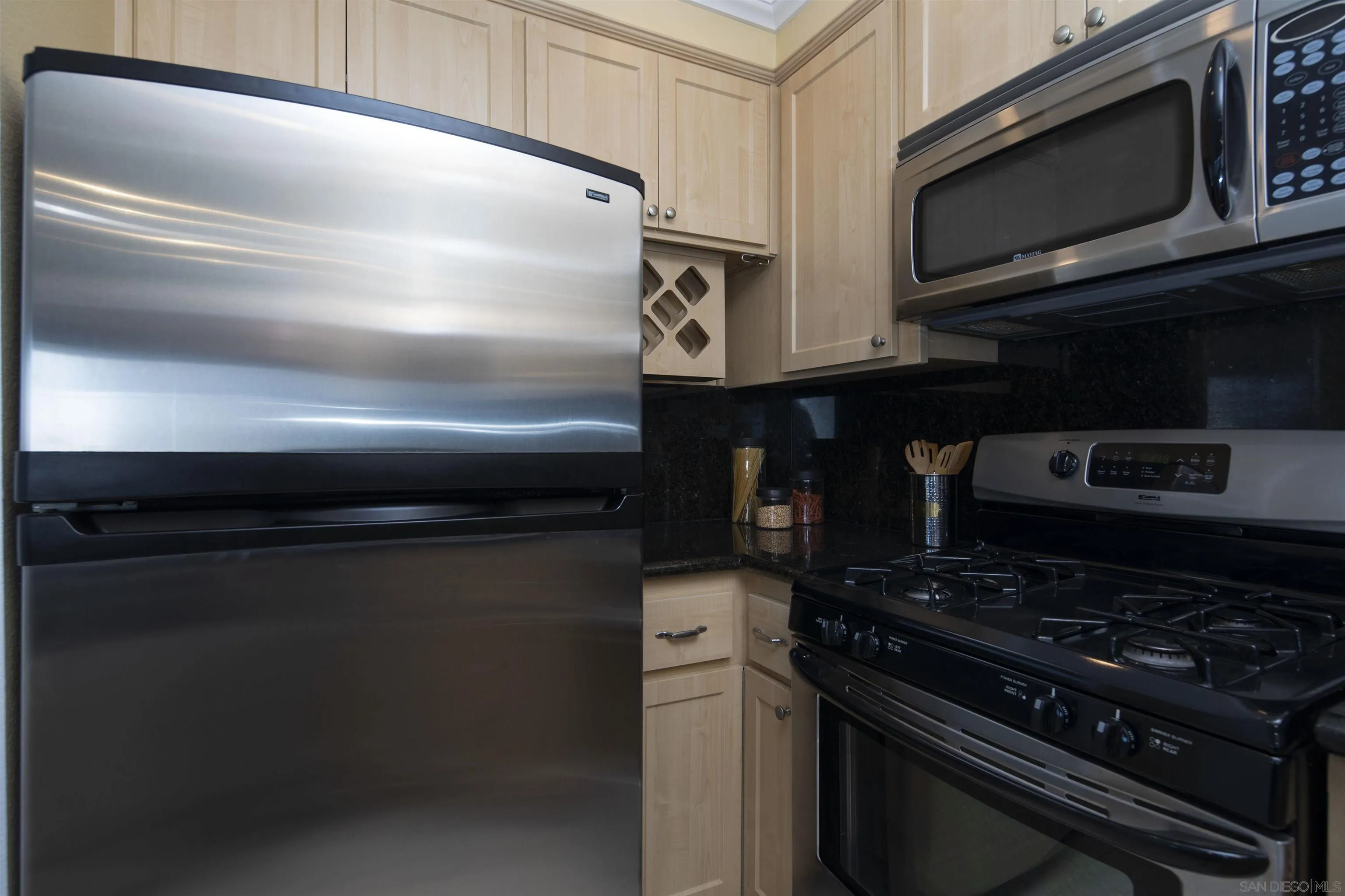 https://cdn.realtyfeed.com/cdn/127/250031507/a7eba24e7ff9538a2463c0ccb0197cad.webp