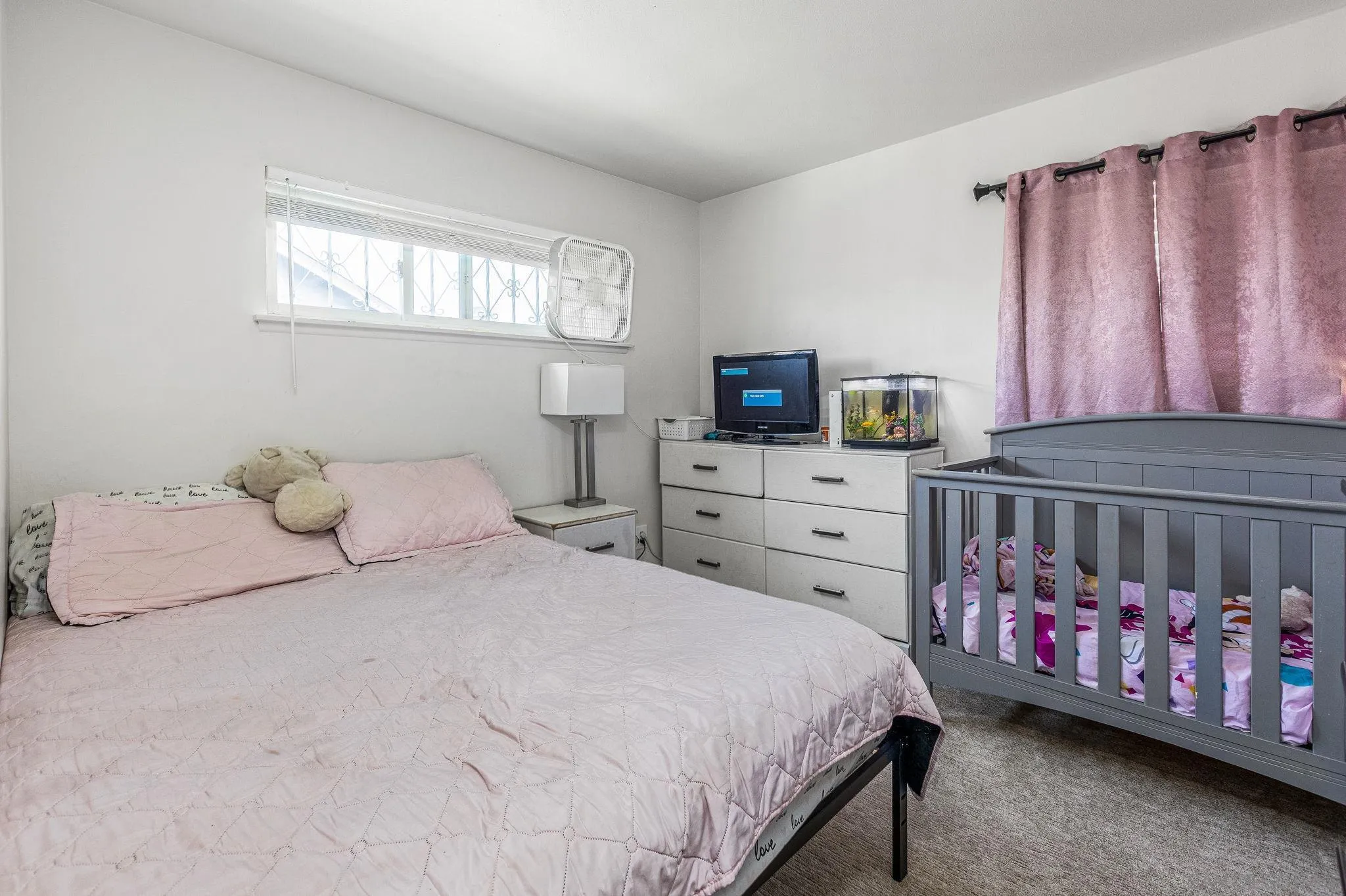 https://cdn.realtyfeed.com/cdn/127/250031508/09883651d3640f70567fa0f0687c8c6b.webp