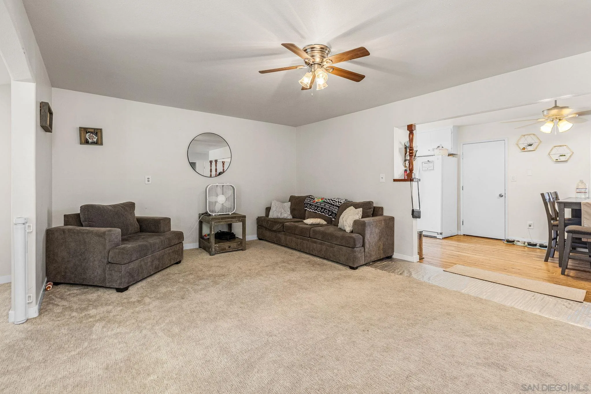 https://cdn.realtyfeed.com/cdn/127/250031508/16159c6074974aea35347ddb66de6152.webp