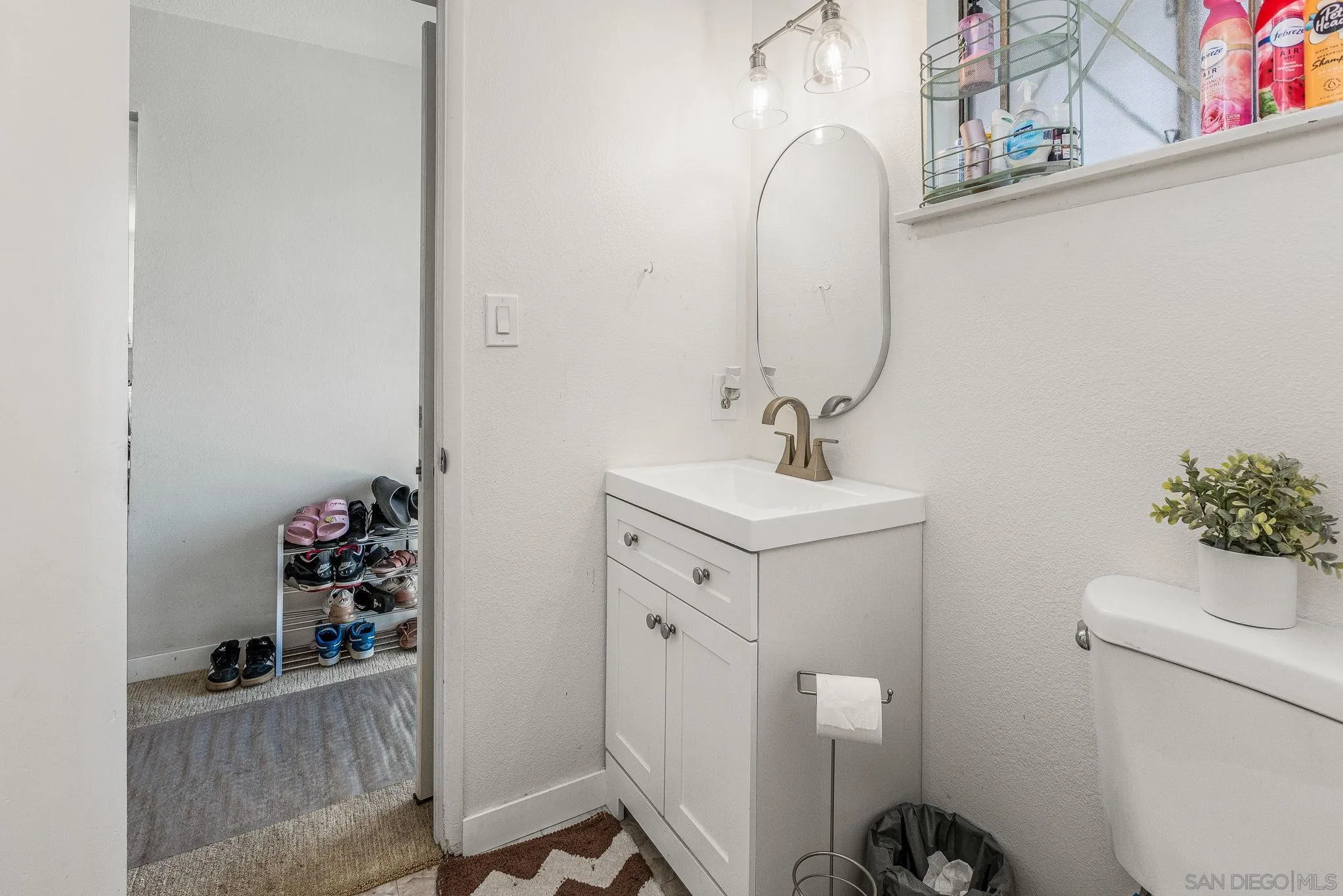 https://cdn.realtyfeed.com/cdn/127/250031508/914e2744628e00f607a538388b4512ec.webp