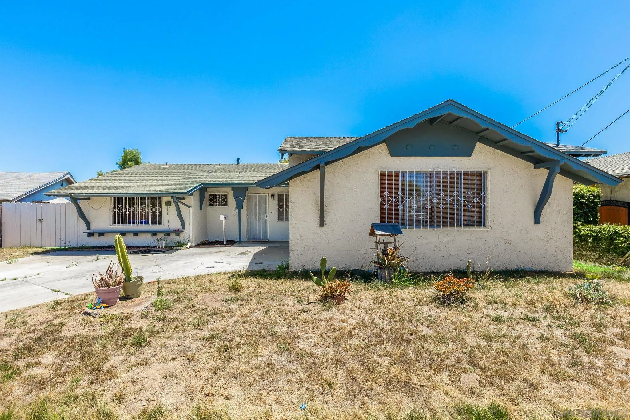 https://cdn.realtyfeed.com/cdn/127/250031508/ec72628315e9860e3e86e219c7262359.webp