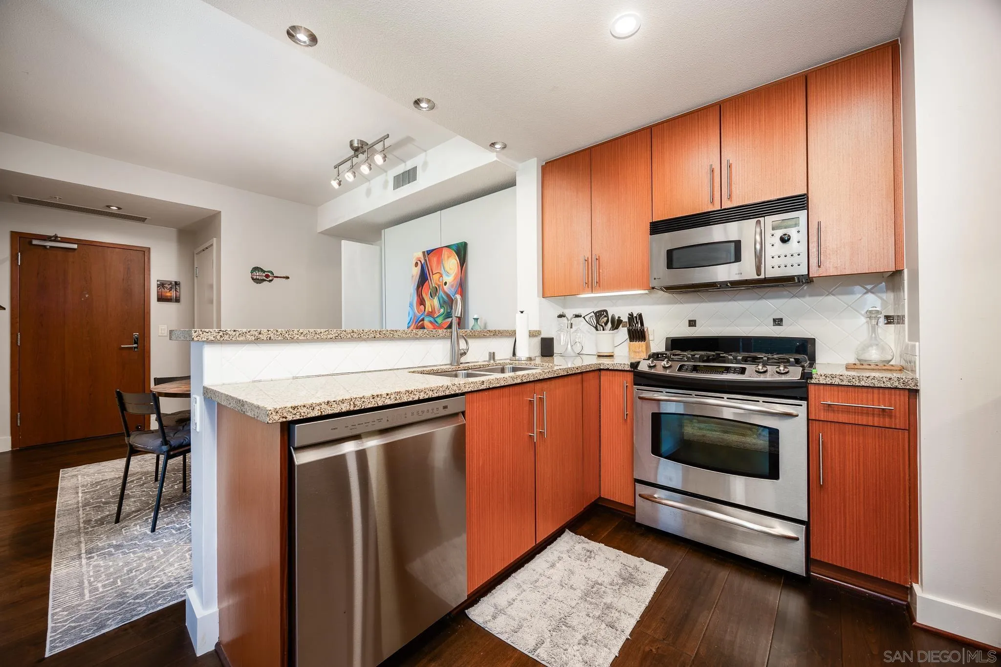 Photo #9: 250031529 Listing: Photo #9