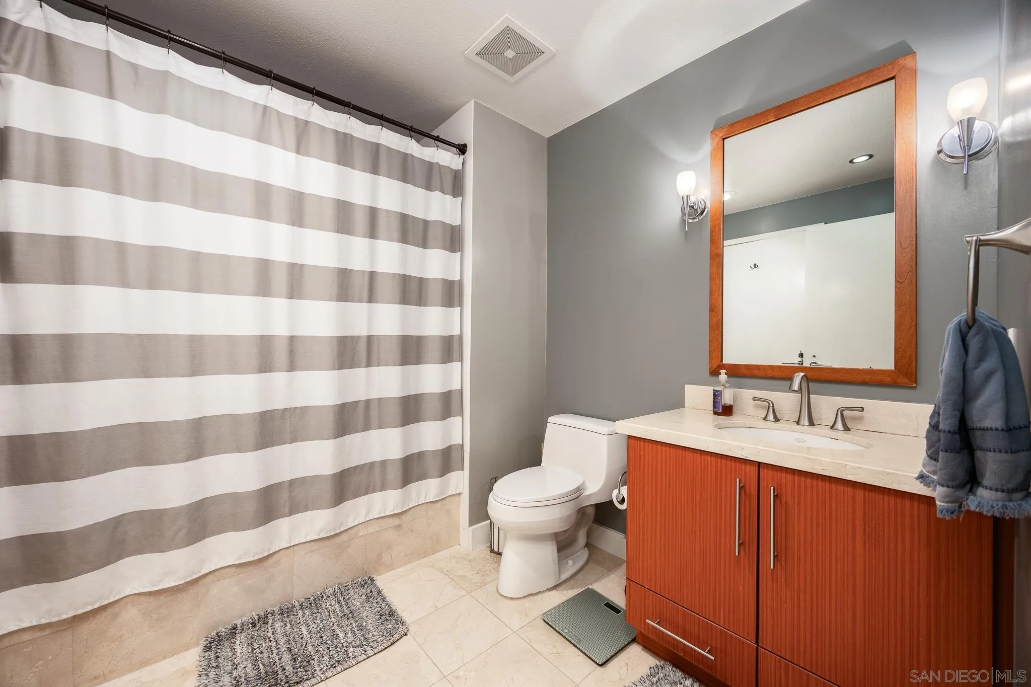 Photo #14: 250031529 Listing: Photo #14