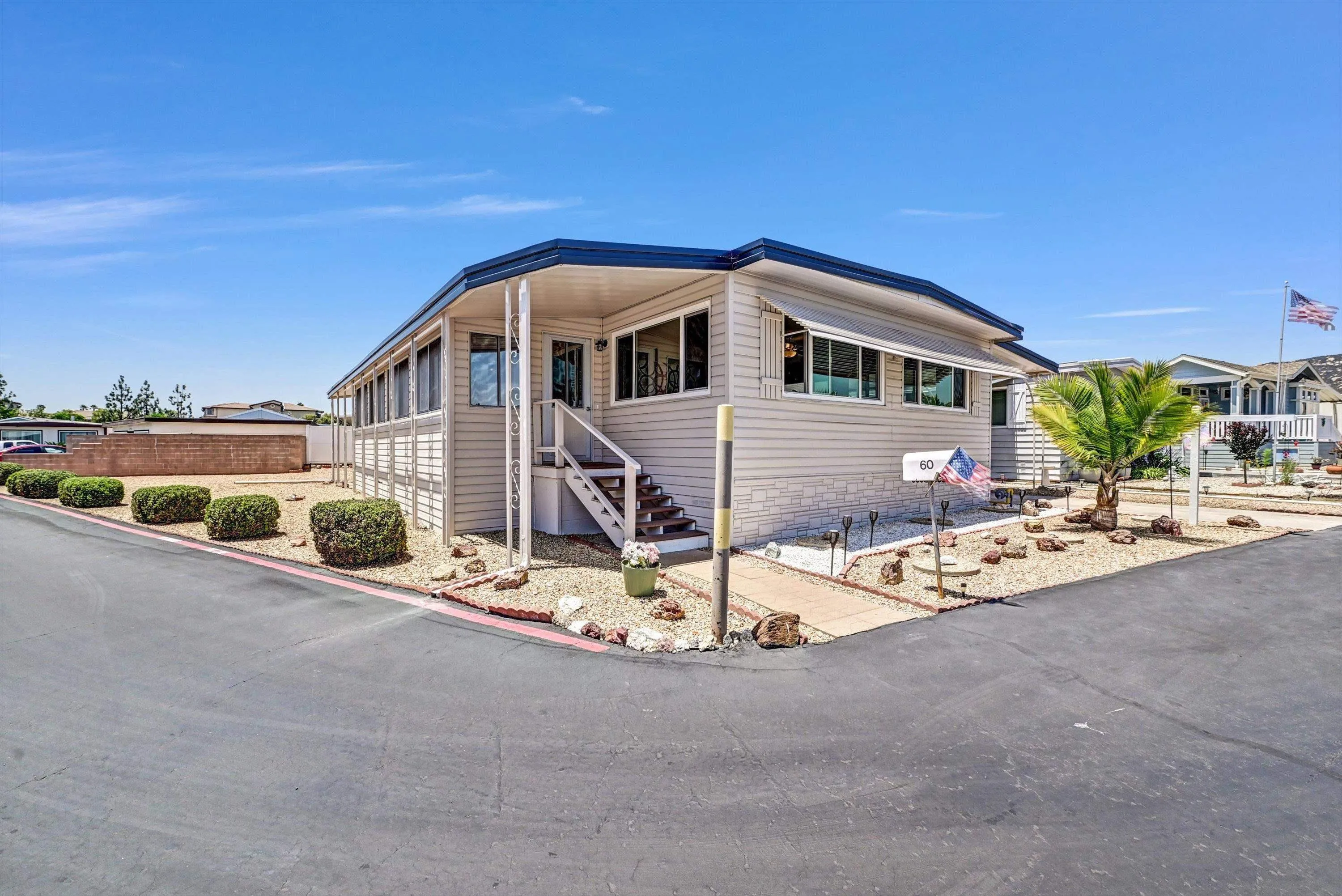 https://cdn.realtyfeed.com/cdn/127/250031538/08f2c8d7f98db6d9f6defb03a7fcefa4.webp