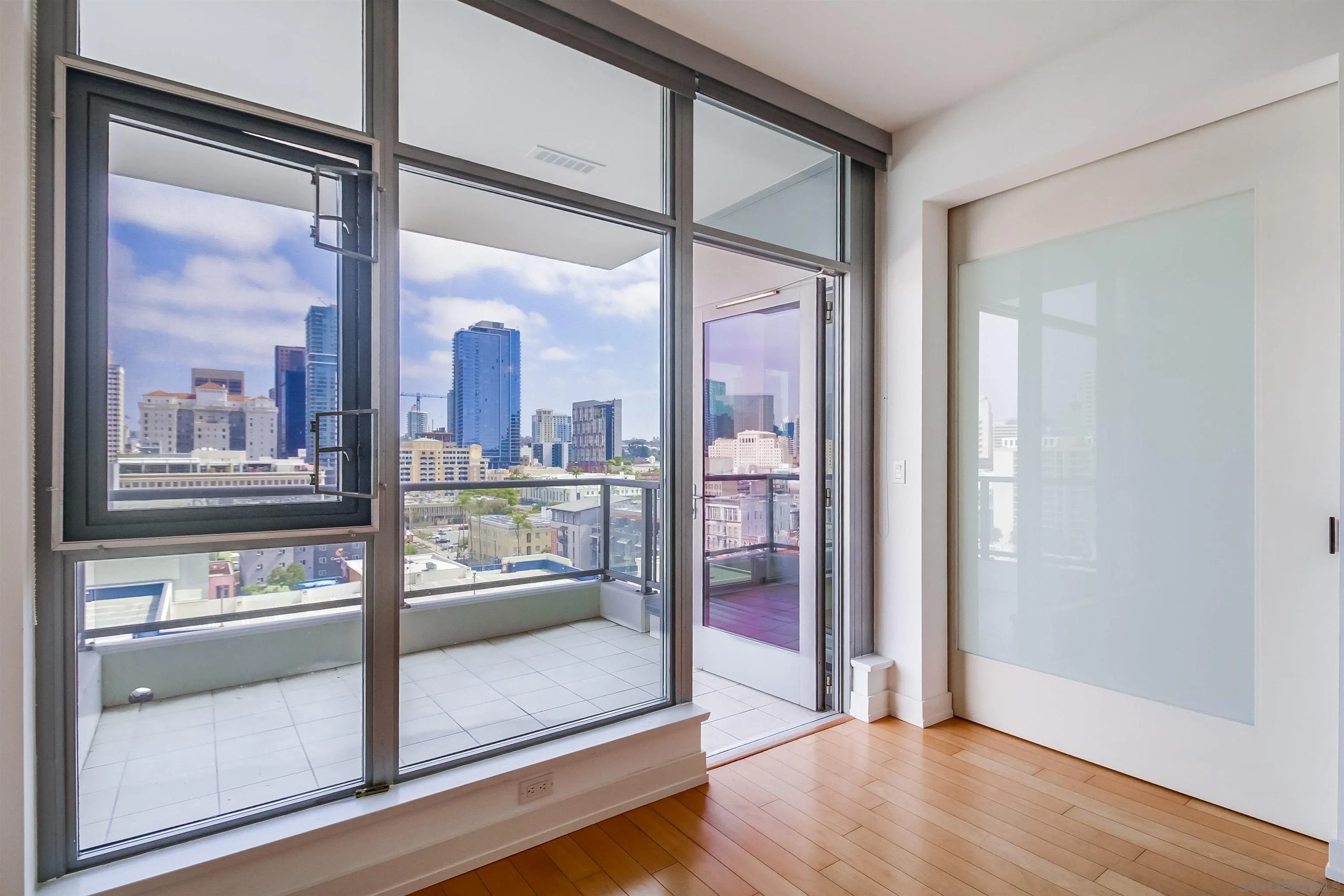 https://cdn.realtyfeed.com/cdn/127/250031563/ad5aef2f36eb2bf5814d3d3a7941e1e9.webp