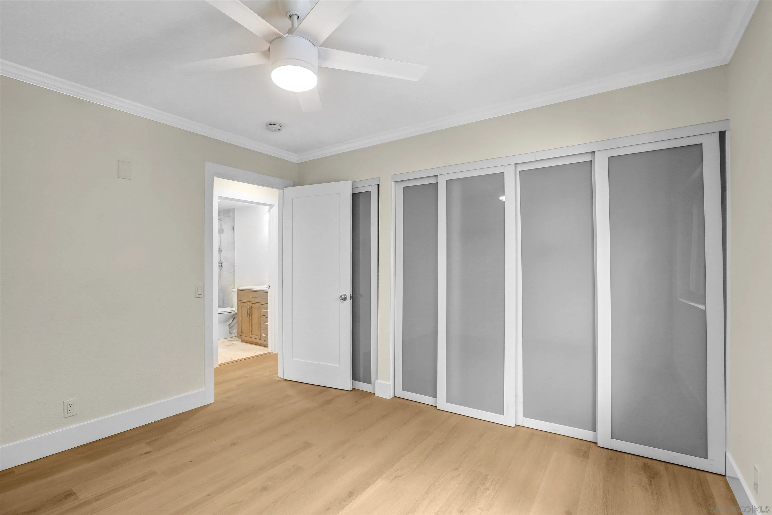 Photo #13: 250031570 Listing: Photo #13