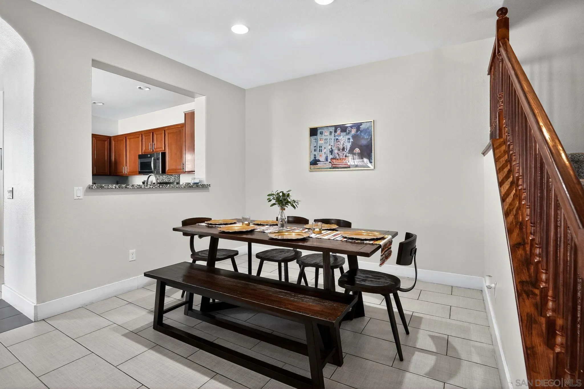 https://cdn.realtyfeed.com/cdn/127/250031578/b0fec4c0604b27a429a25be051b589a8.webp