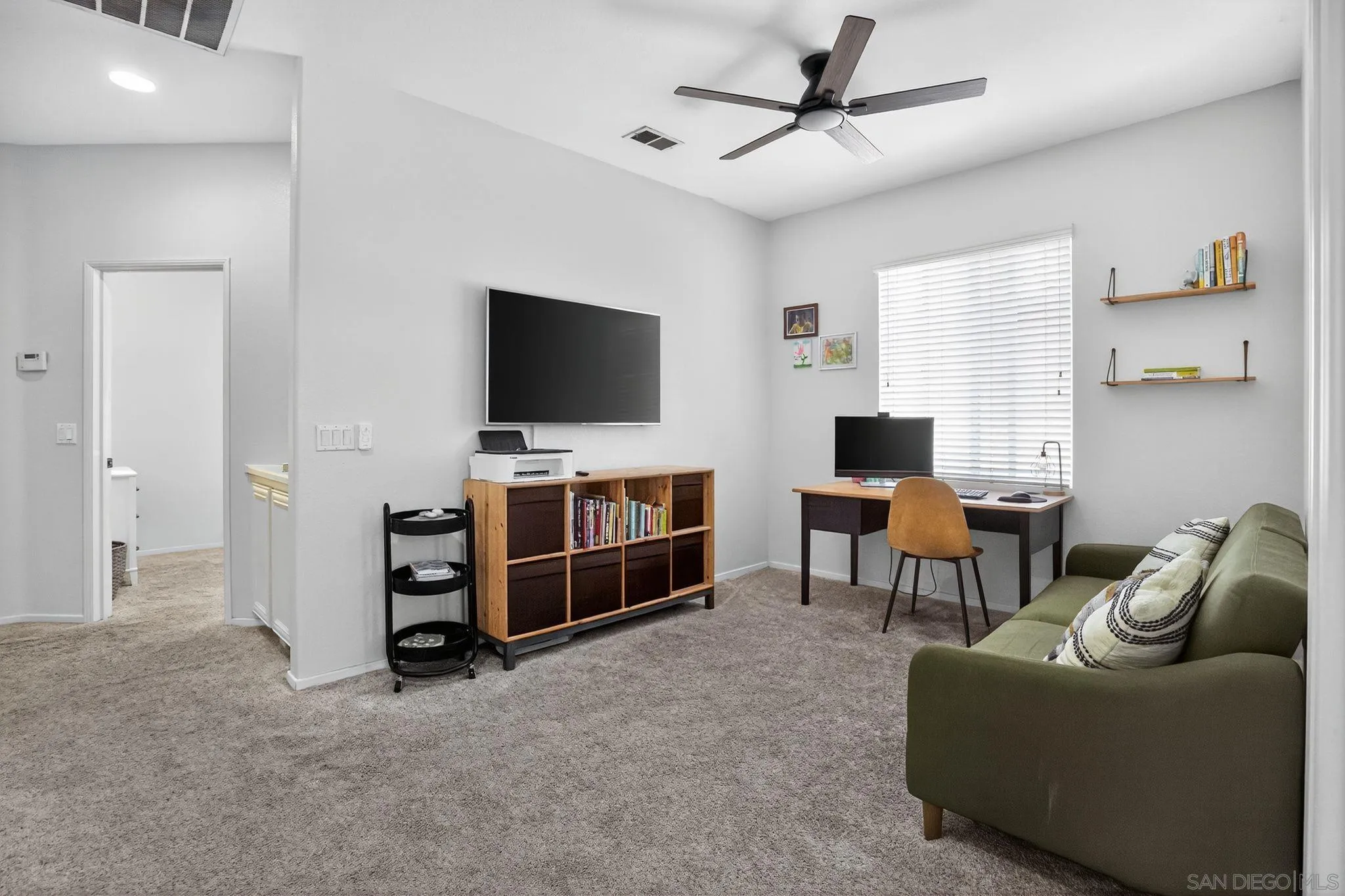 https://cdn.realtyfeed.com/cdn/127/250031578/bbb26e0e0718251340a65b4880e9d42a.webp