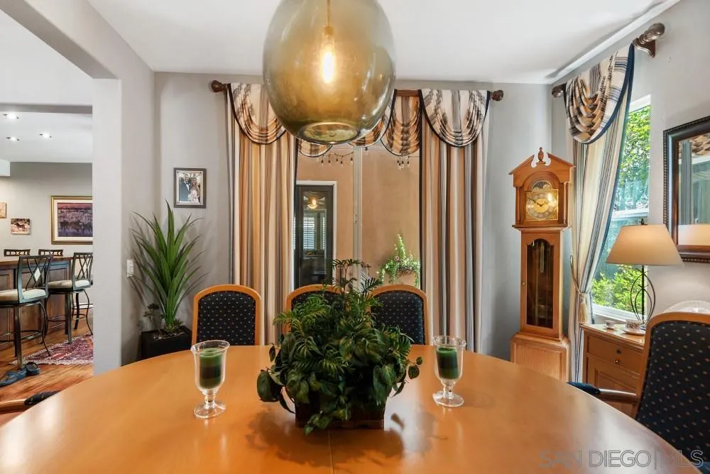 https://cdn.realtyfeed.com/cdn/127/250031579/5cc23a4ef29f9d70a3ae4f57ed62c8fa.webp