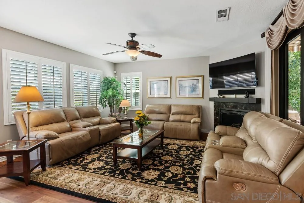 https://cdn.realtyfeed.com/cdn/127/250031579/71939e6e962ead55a52f12735bec2ef6.webp
