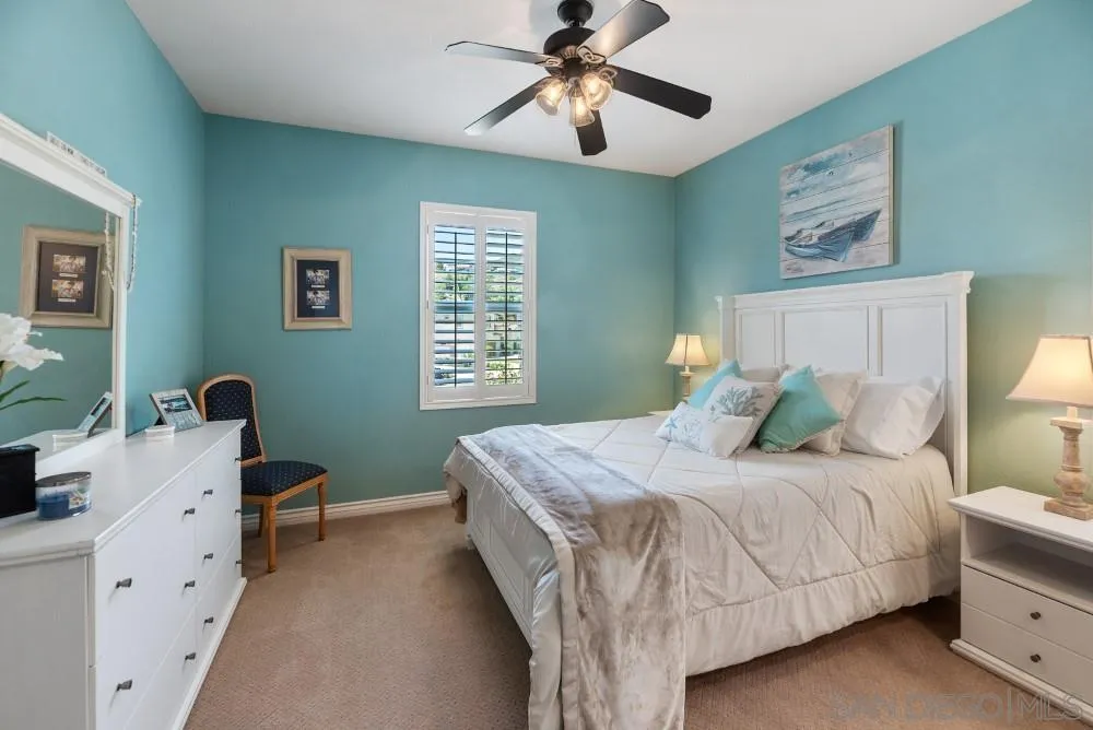 https://cdn.realtyfeed.com/cdn/127/250031579/920b6f9938dfc291aec0e5856b67f673.webp