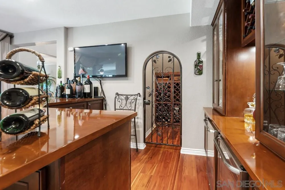 https://cdn.realtyfeed.com/cdn/127/250031579/c38ff4c6b661f9ff7ad1a31c8dec7ae5.webp