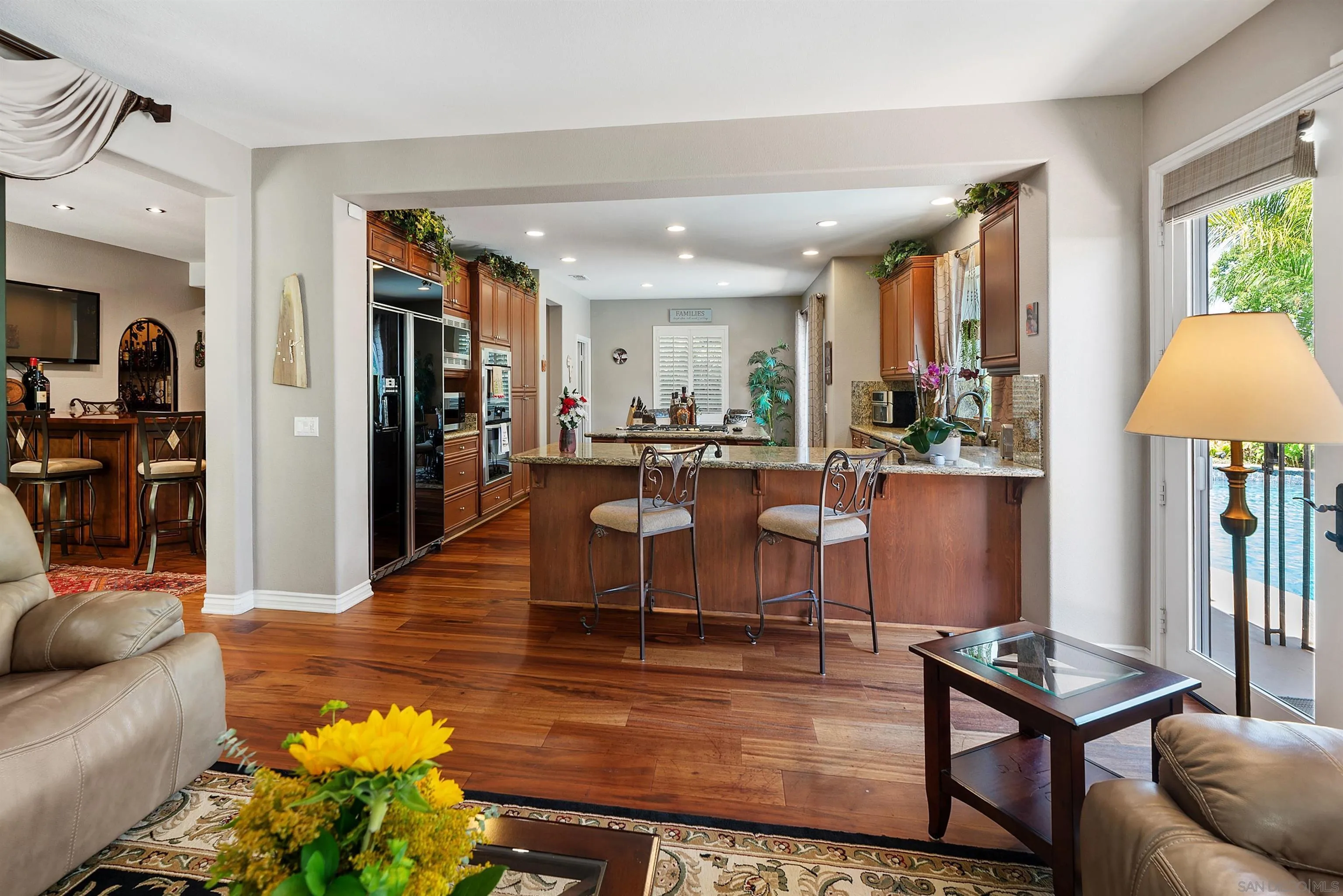 https://cdn.realtyfeed.com/cdn/127/250031579/d185c826d5811ae6307c08b26c29b59e.webp