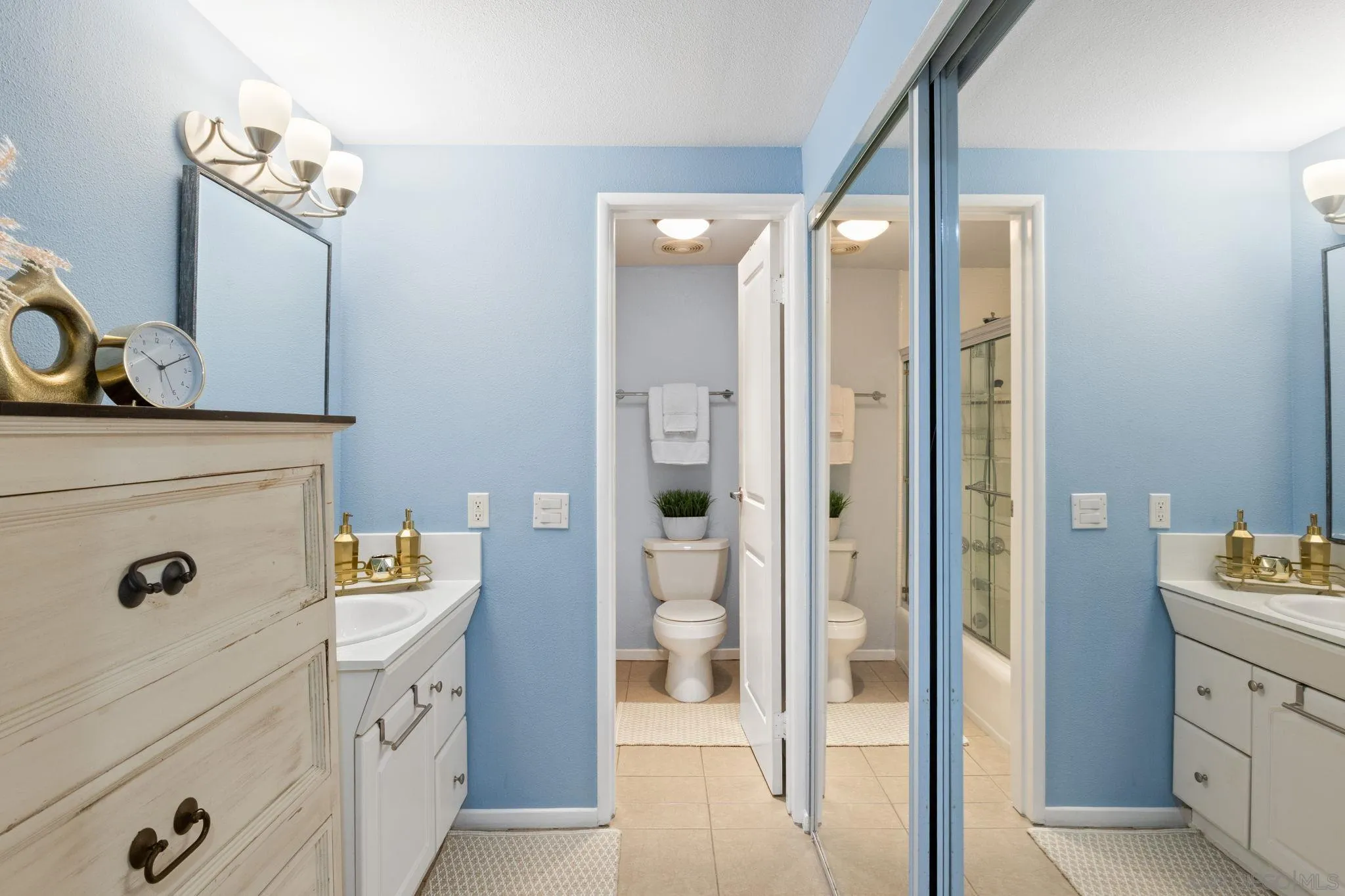 Photo #15: 250031587 Listing: Photo #15