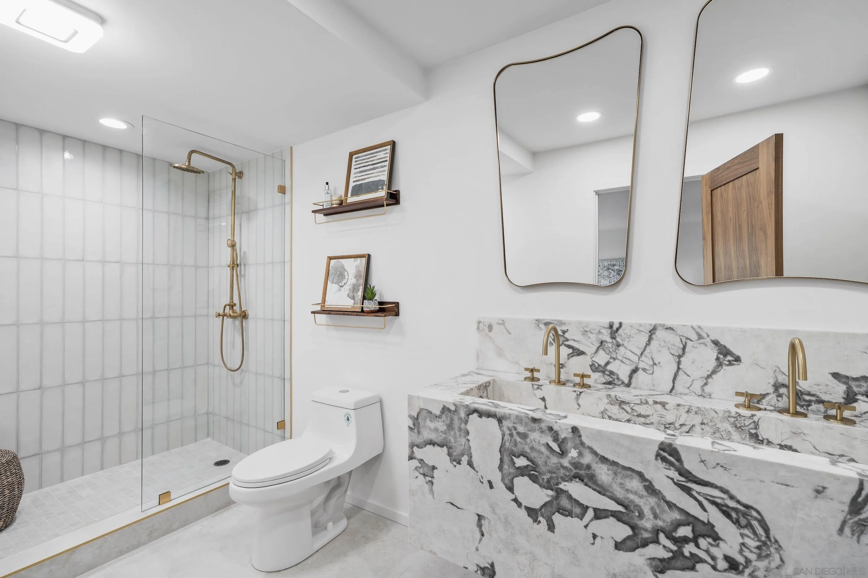 Photo #6: 250031604 Listing 