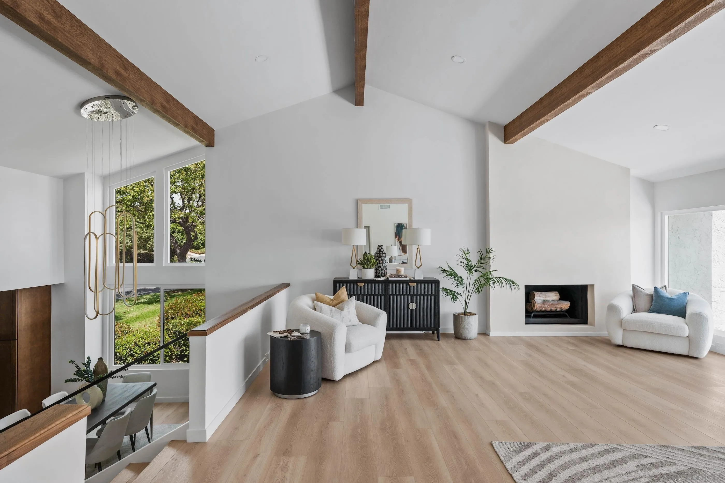 Photo #5: 250031604 Listing 