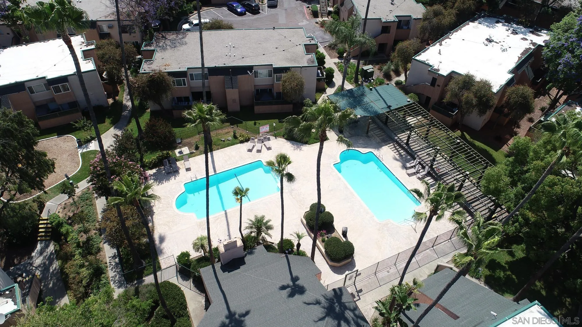 Photo #4: 250031607 Listing 