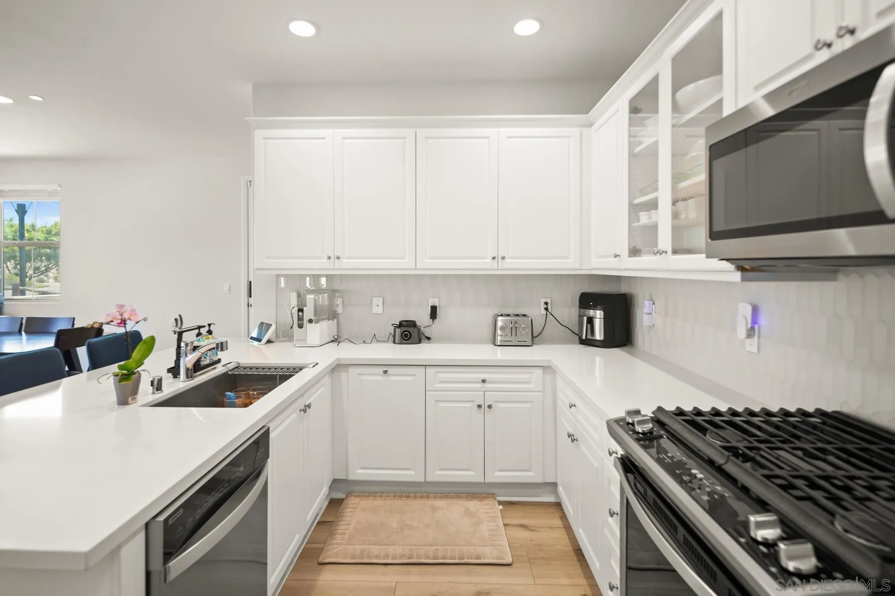 Photo #10: 250031608 Listing: Photo #10