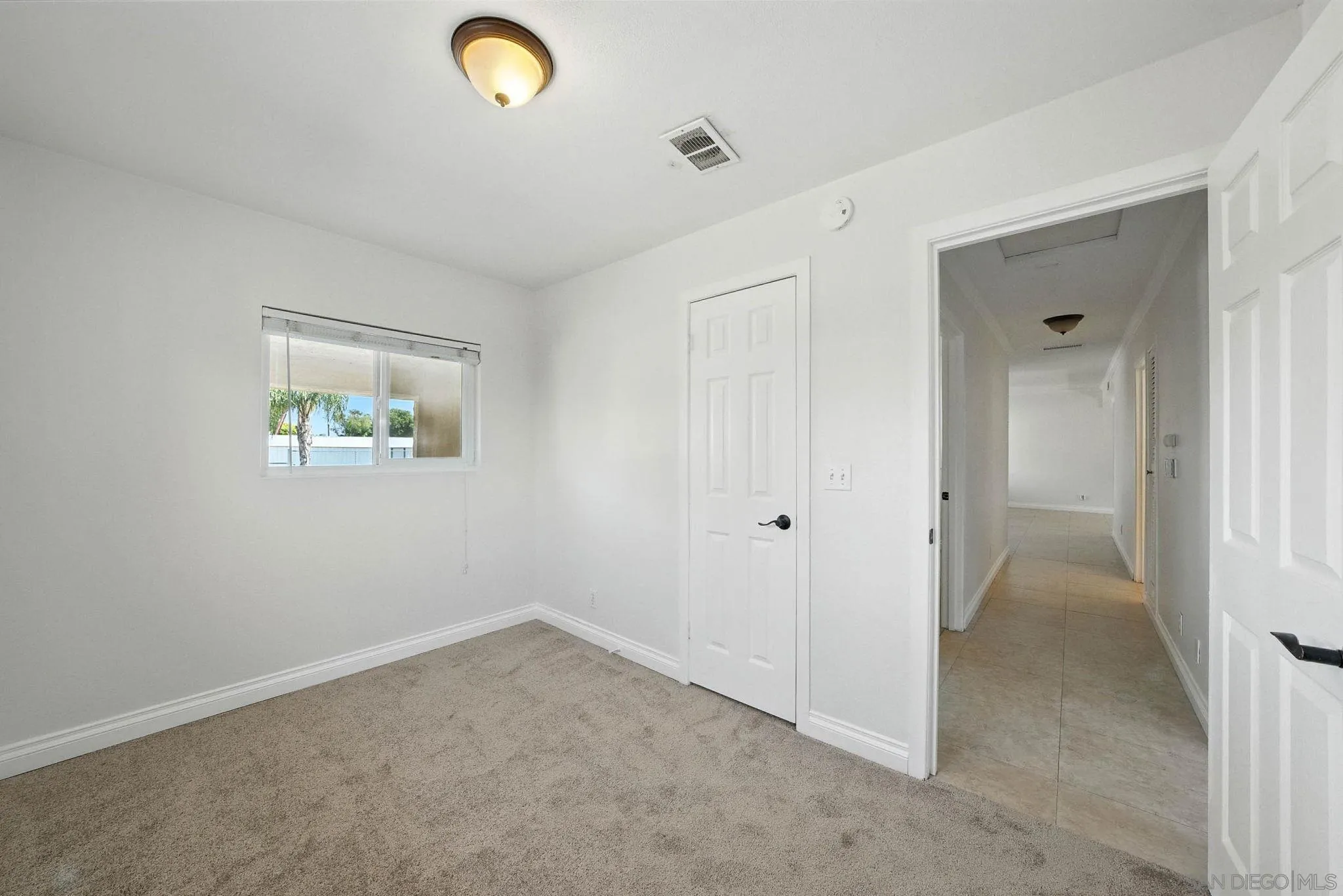 1660 Sycamore Dr.