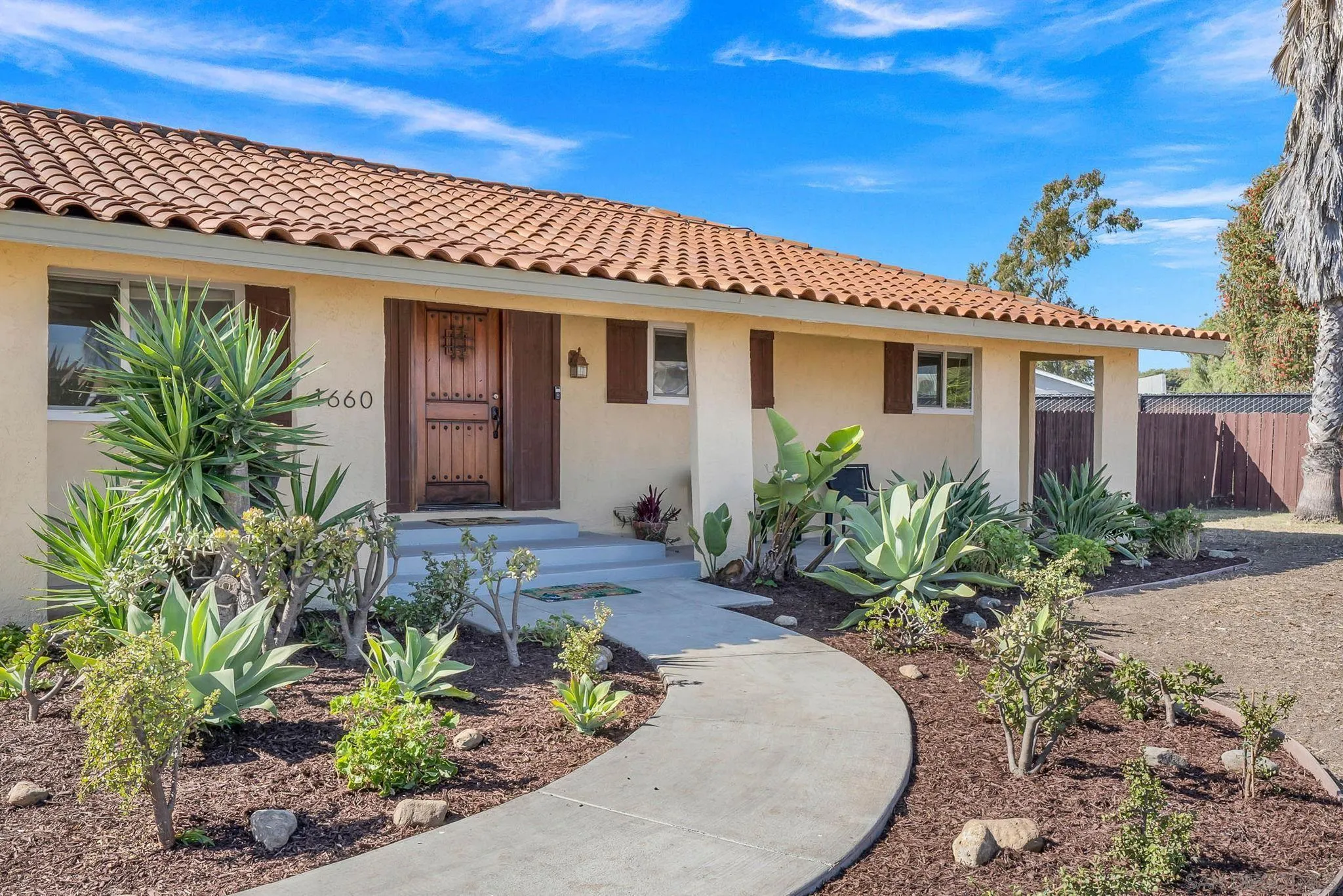 1660 Sycamore Dr.