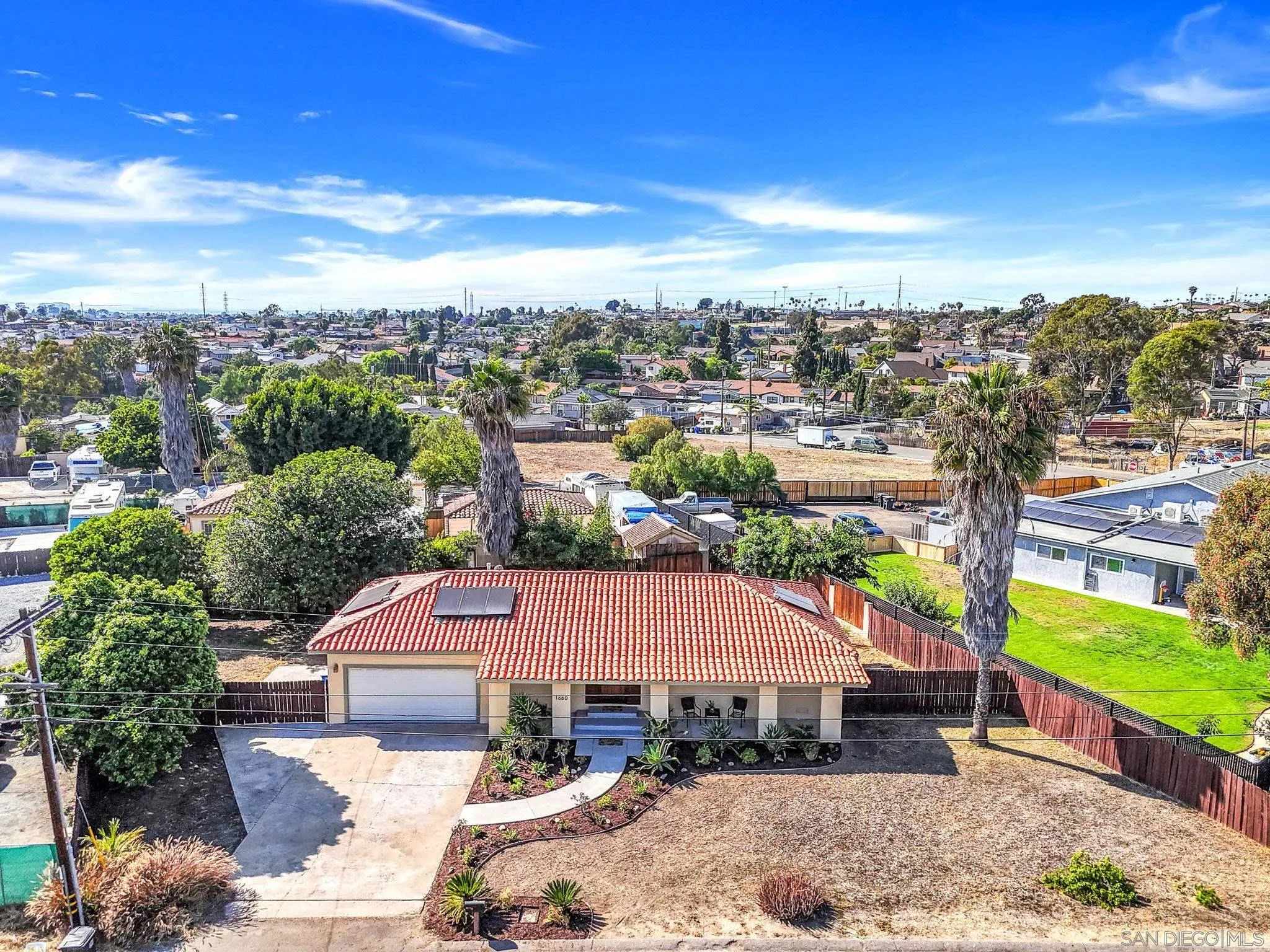 1660 Sycamore Dr.