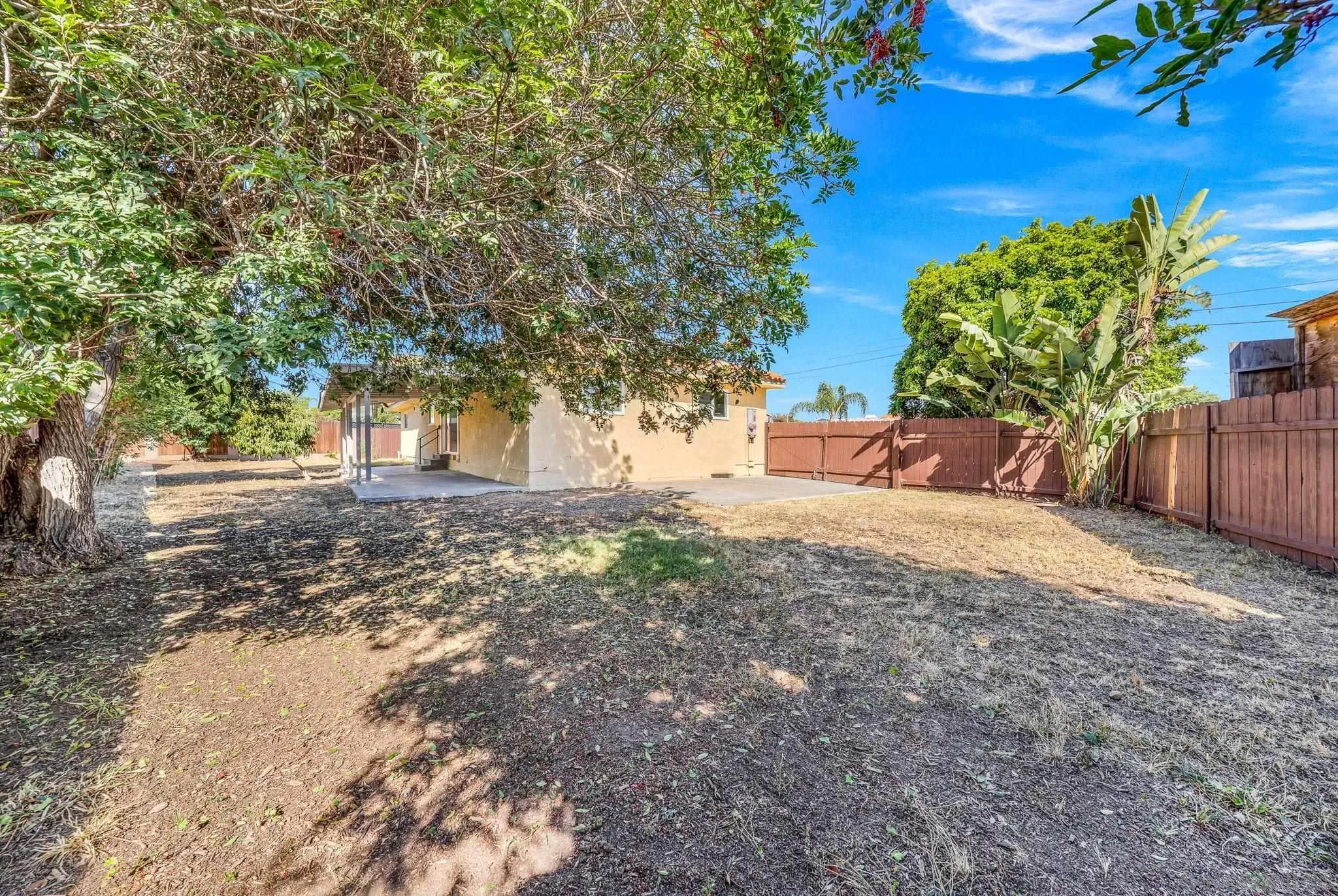 1660 Sycamore Dr.